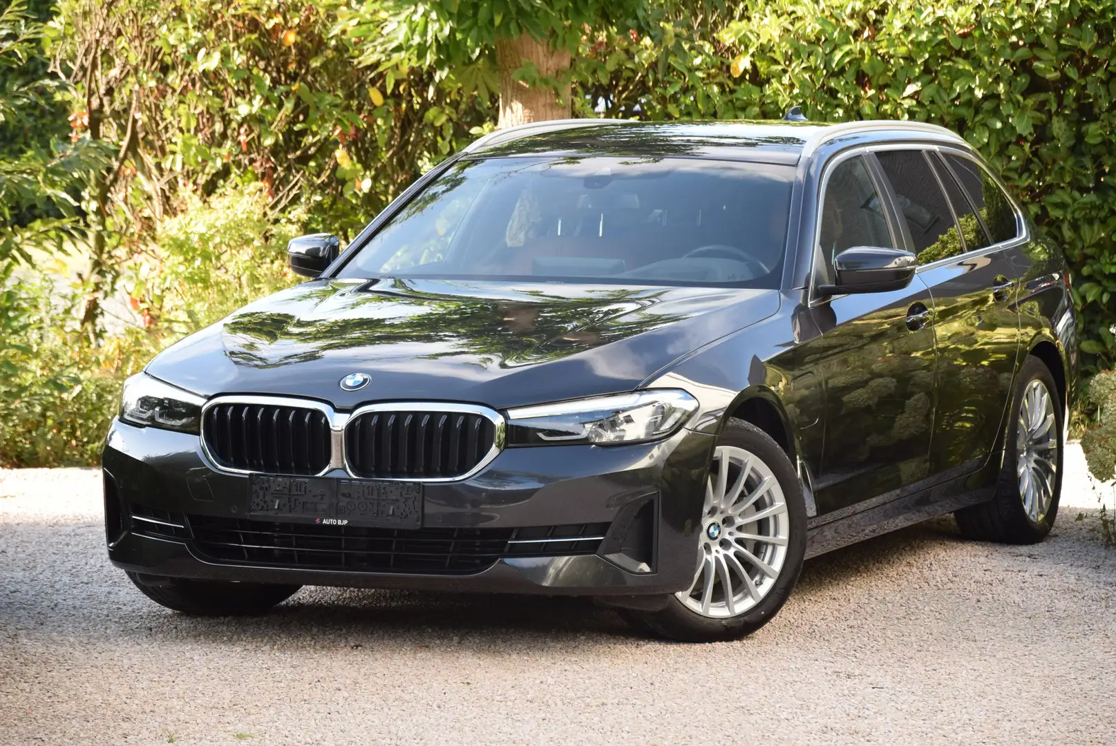 BMW 530 530e Touring Aut. Gris - 1