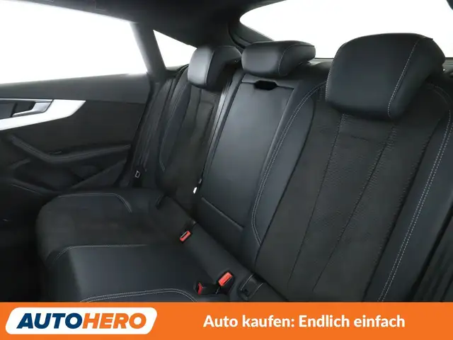 Audi A5 view 14