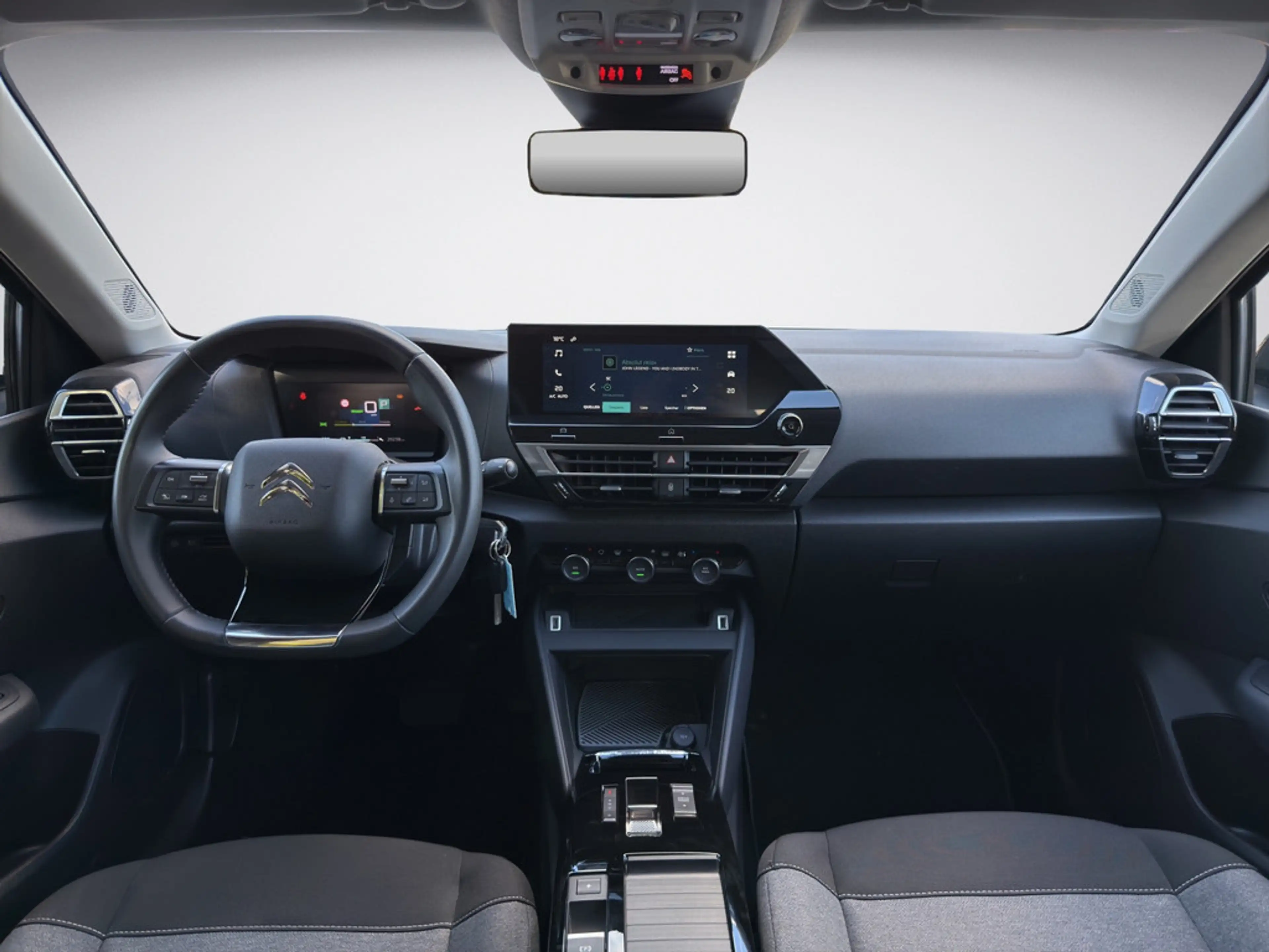 Citroen E-C4 Electric — photo 12