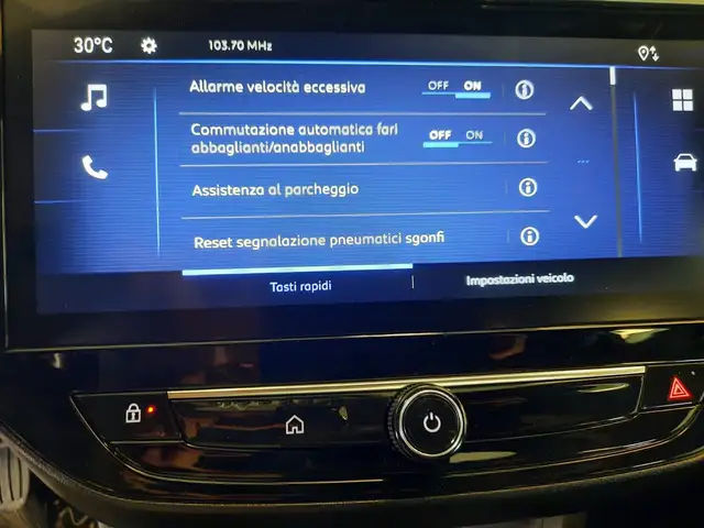 Opel Corsa view 24