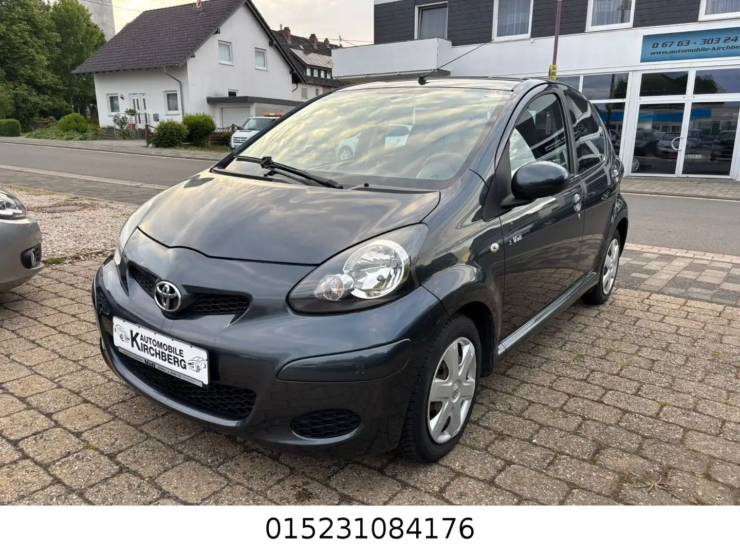 Toyota Aygo AYGO Cool 4/5 Türer+Klima+Tüv Neu+ 1 Hand+ Gri - 1