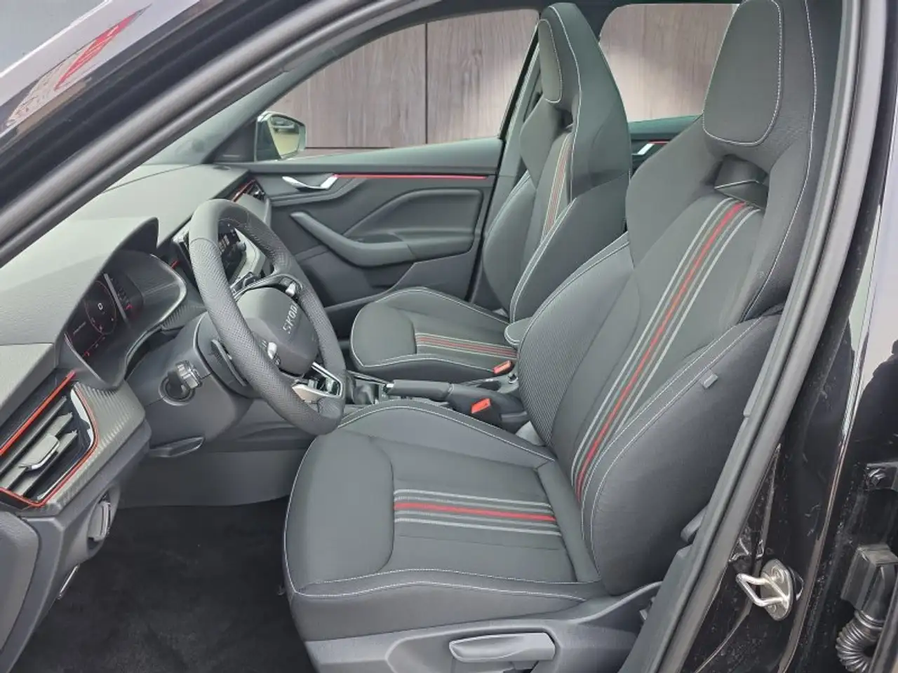 Skoda Kamiq Monte Carlo 1,5TSI DSG AHK/Matrix/el.Klappe, миниатюра 9