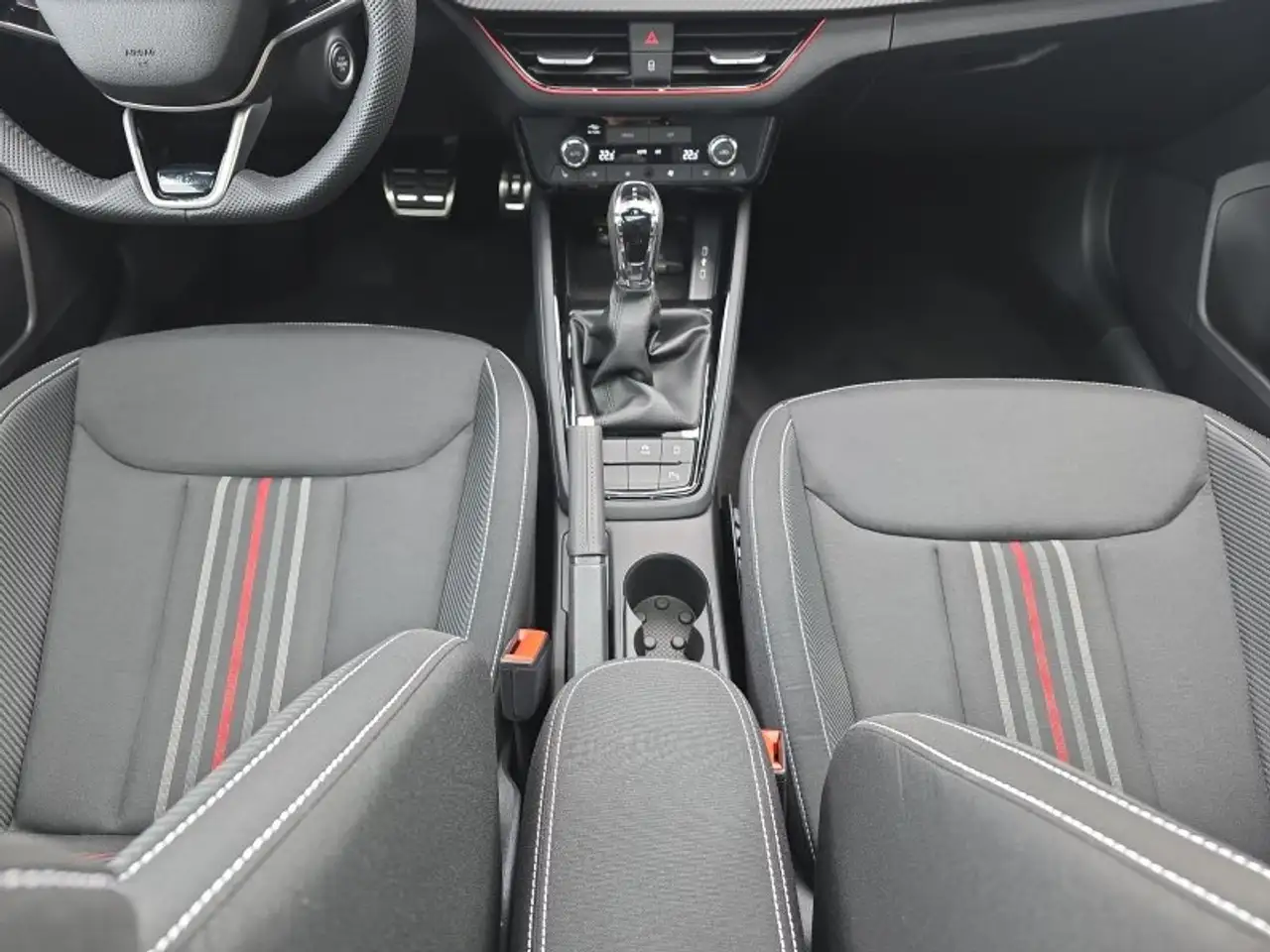 Skoda Kamiq Monte Carlo 1,5TSI DSG AHK/Matrix/el.Klappe, миниатюра 12