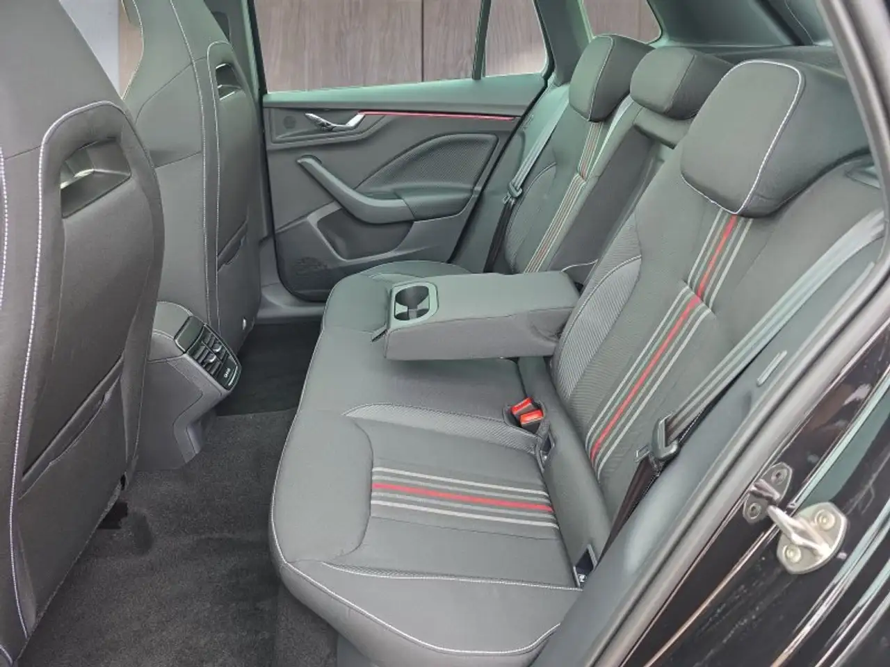 Skoda Kamiq Monte Carlo 1,5TSI DSG AHK/Matrix/el.Klappe, миниатюра 14