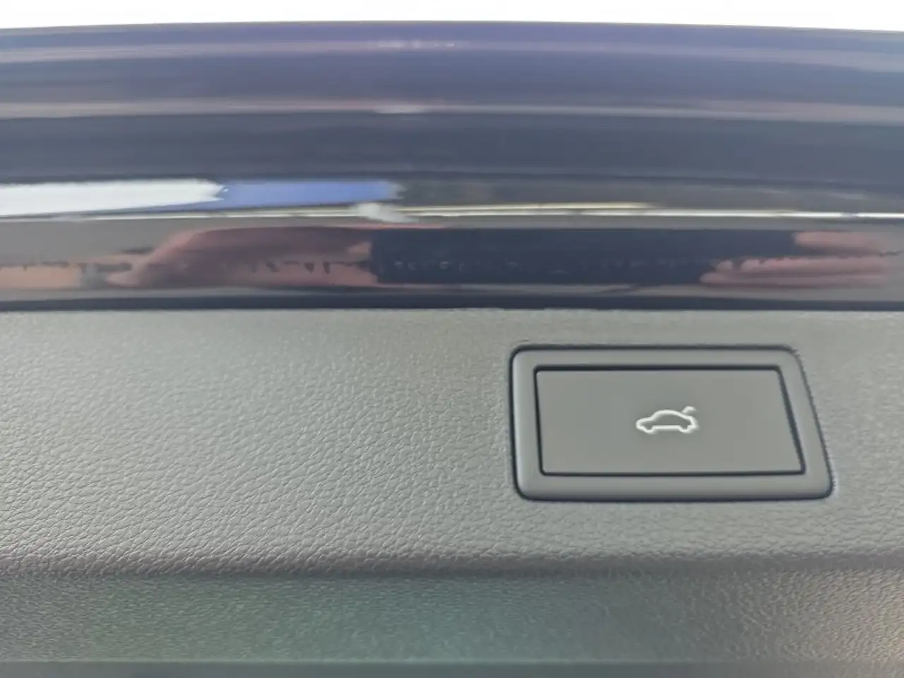 Skoda Kamiq Monte Carlo 1,5TSI DSG AHK/Matrix/el.Klappe, миниатюра 23