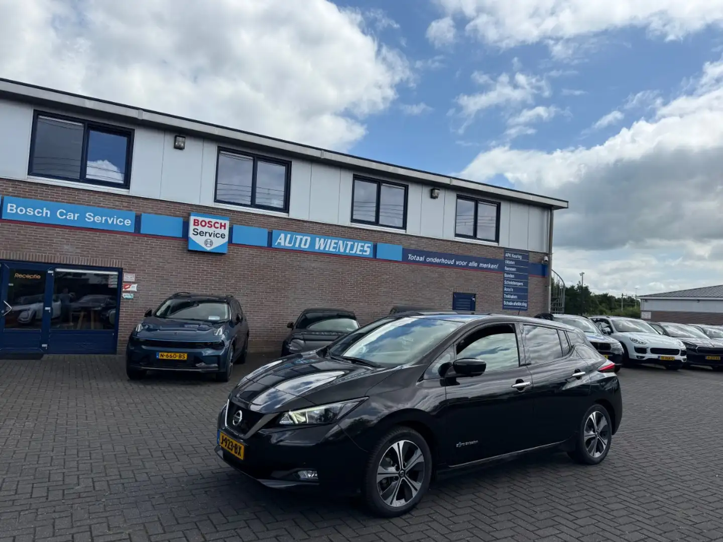Nissan Leaf N-Connecta 40kWh | Navi | Camera Zwart - 2