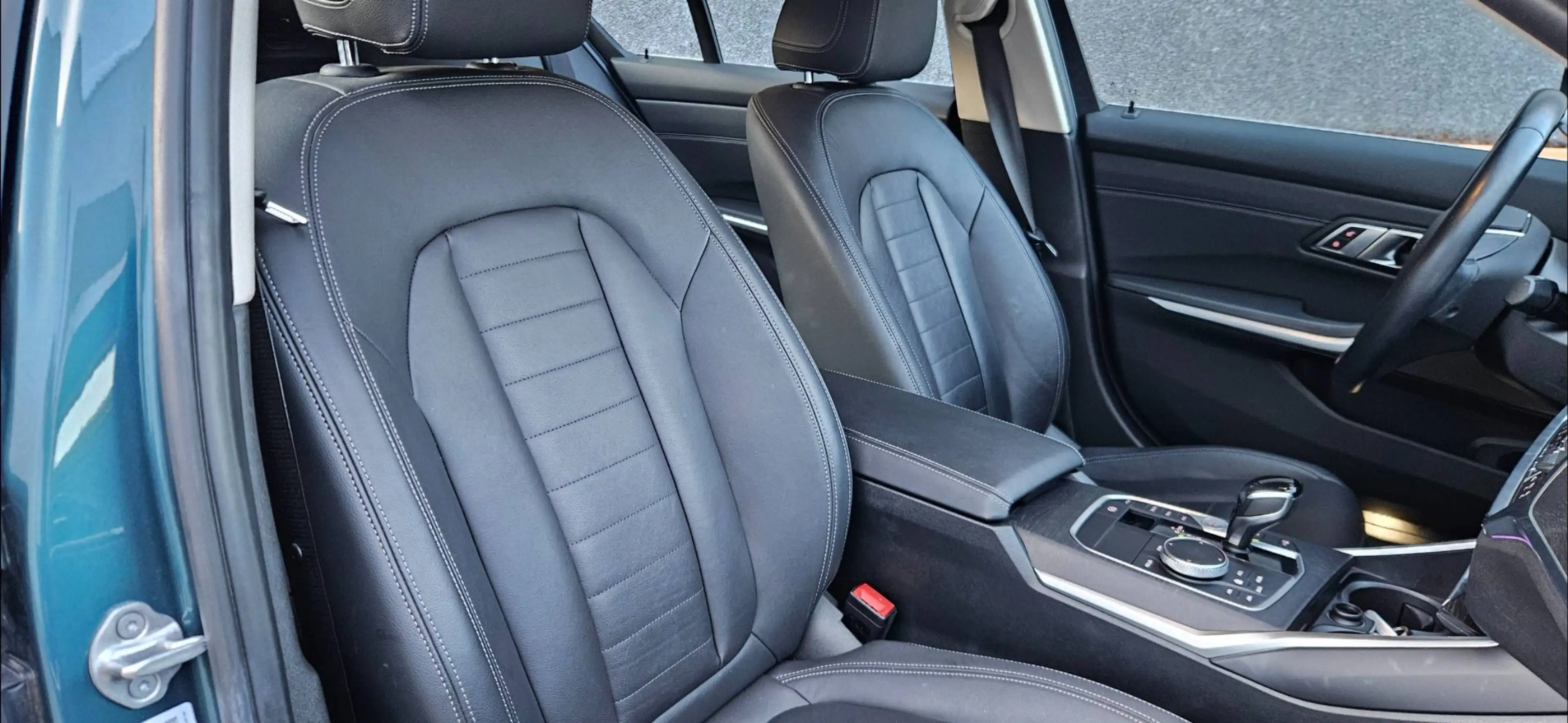 BMW 330 e  LUXURY LINE  EXCLUSIEIF BLEU RIDGE METTALIC/FULL OPTION IN NIEUWSTAAT — photo 15