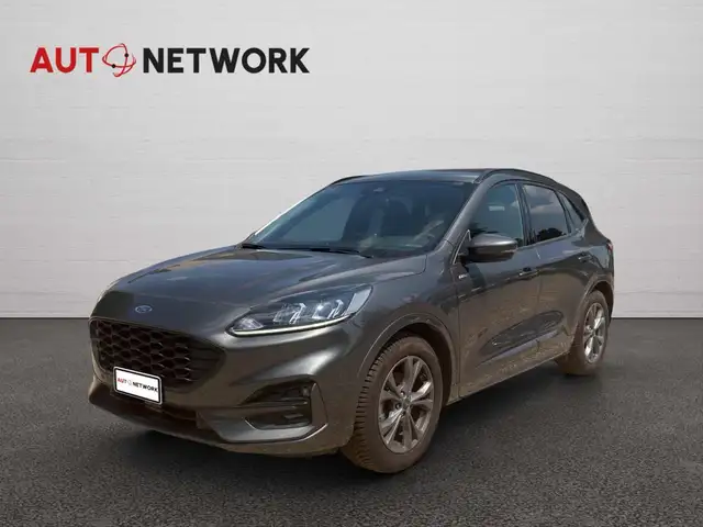 Ford Kuga view 3