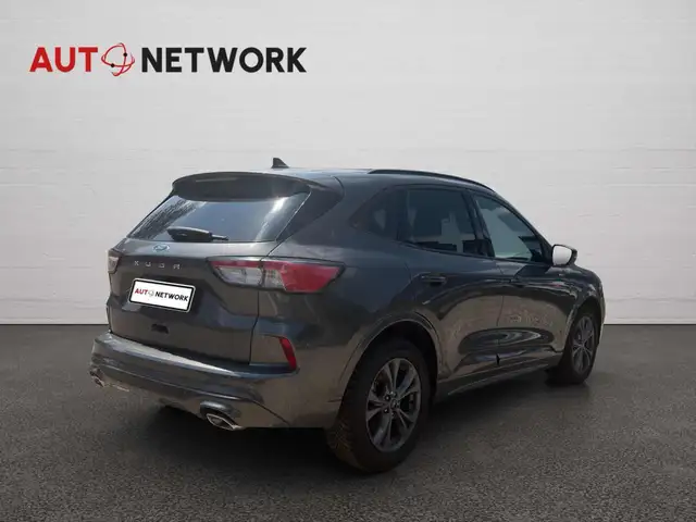 Ford Kuga view 4