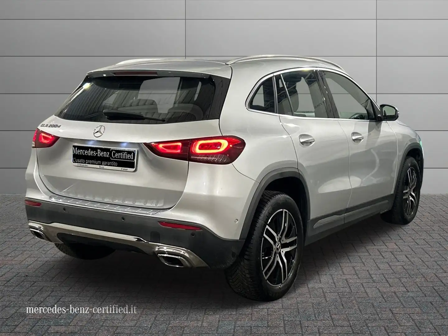Mercedes-Benz GLA 200 d Sport Plus auto Argento - 2