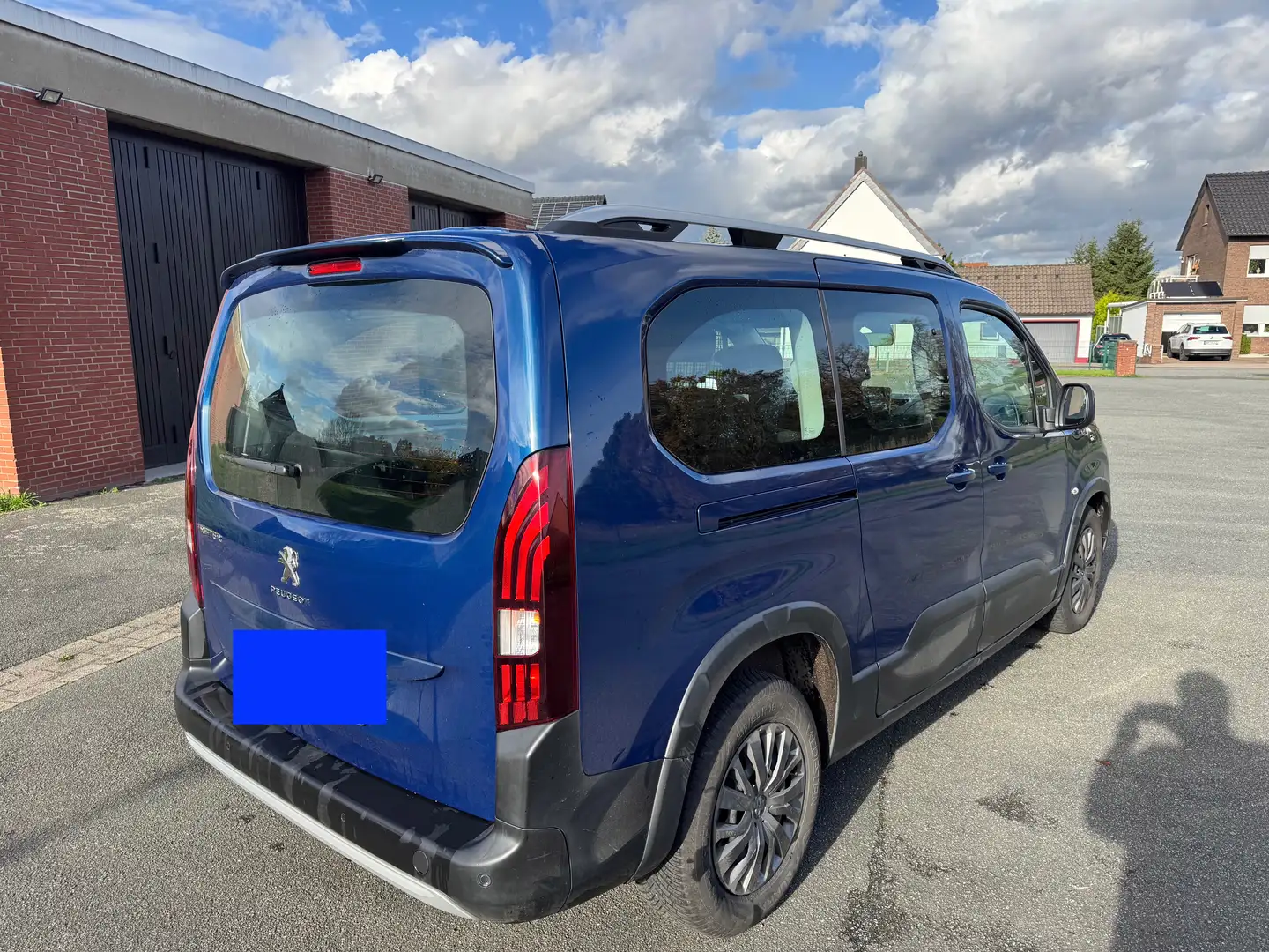 Peugeot Rifter Rifter PureTech 130 L2 EAT8 7-Sitzer Allure Blau - 2