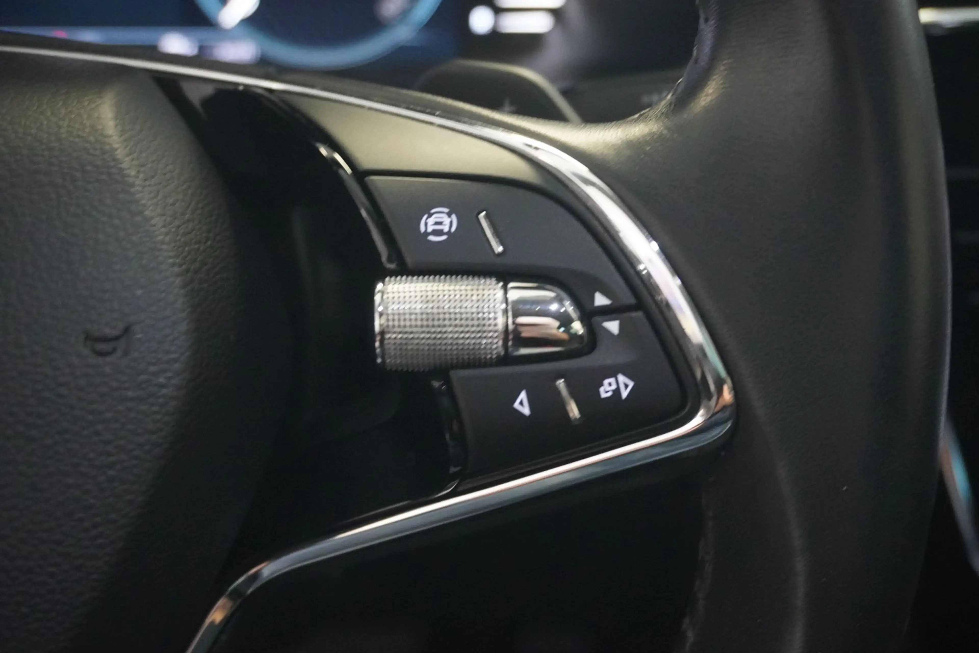 Skoda Superb 2.0TDI DSG Virtual/Kamera/Navi — photo 13