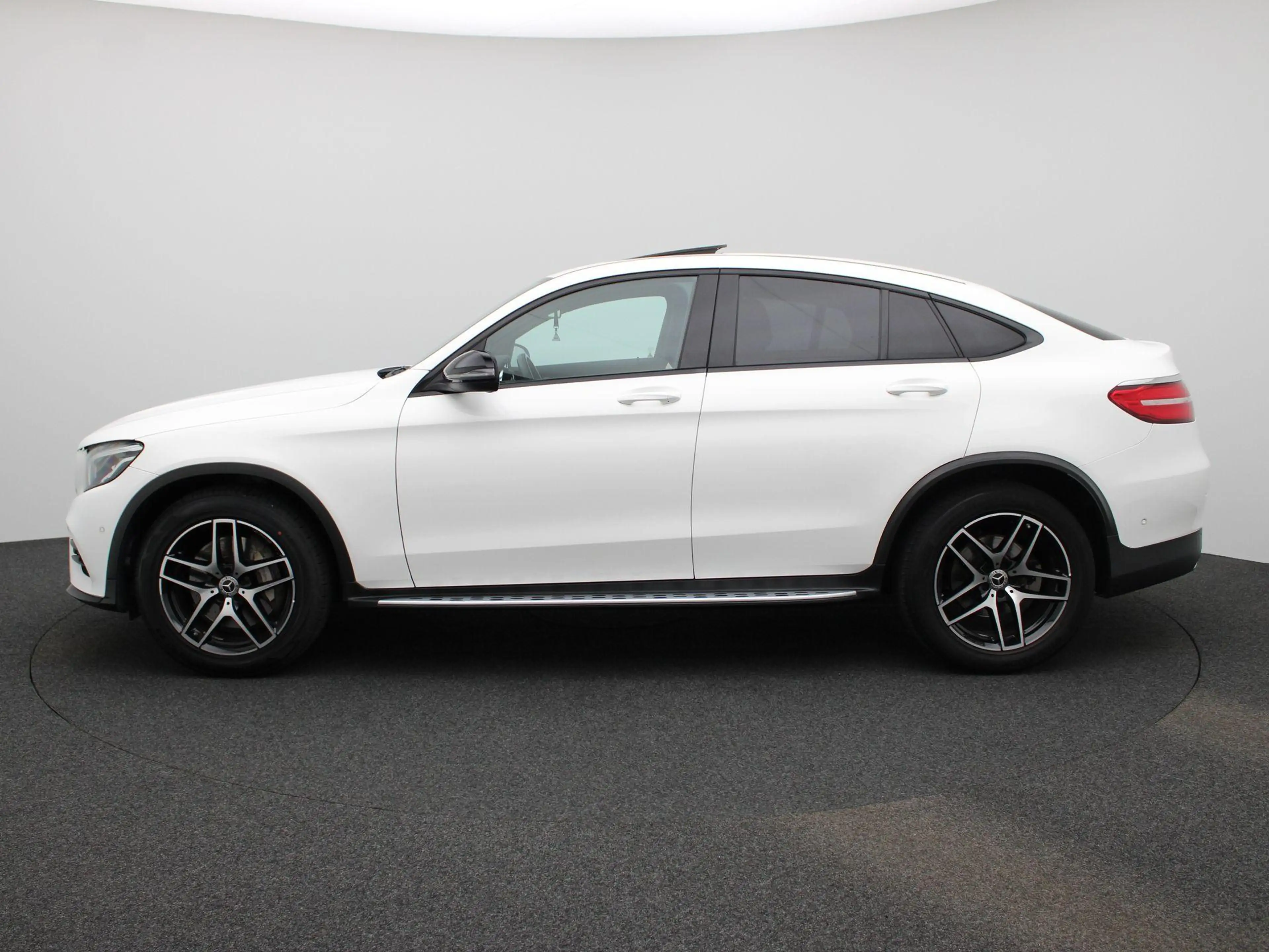 Mercedes-Benz GLC 250 Coupé 4MATIC Premium Plus | Automaat | Panoramadak — photo 4