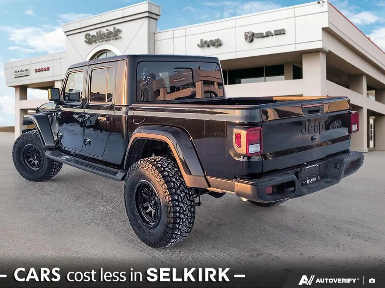 Jeep Gladiator photo Jeep Gladiator