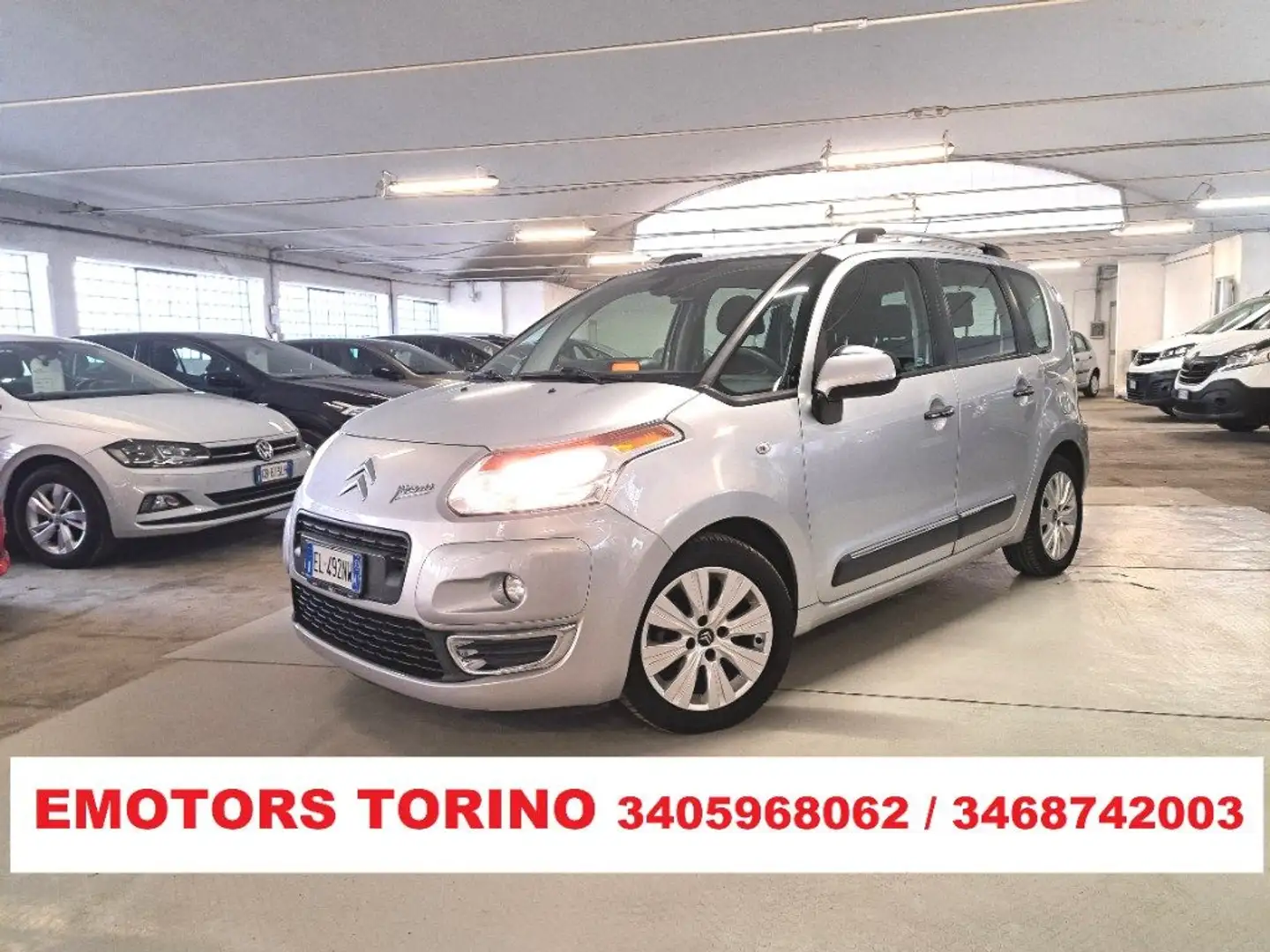 Citroen C3 Picasso 1.4 VTi 95 Exclusive Argento - 2