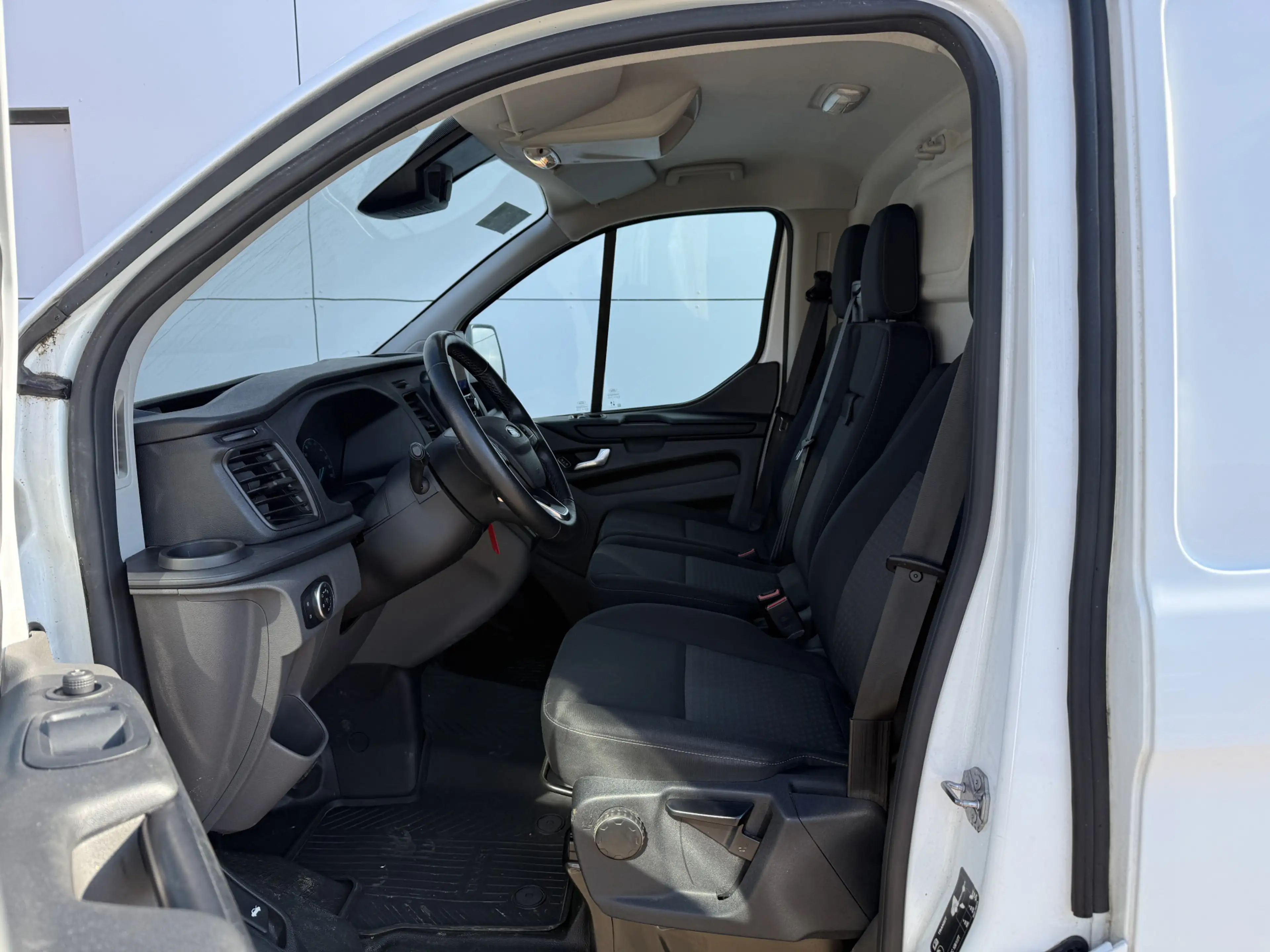 Ford Transit Custom 2.0 EcoBlue 130PK L2 Cruise Control Carplay Camera — photo 8