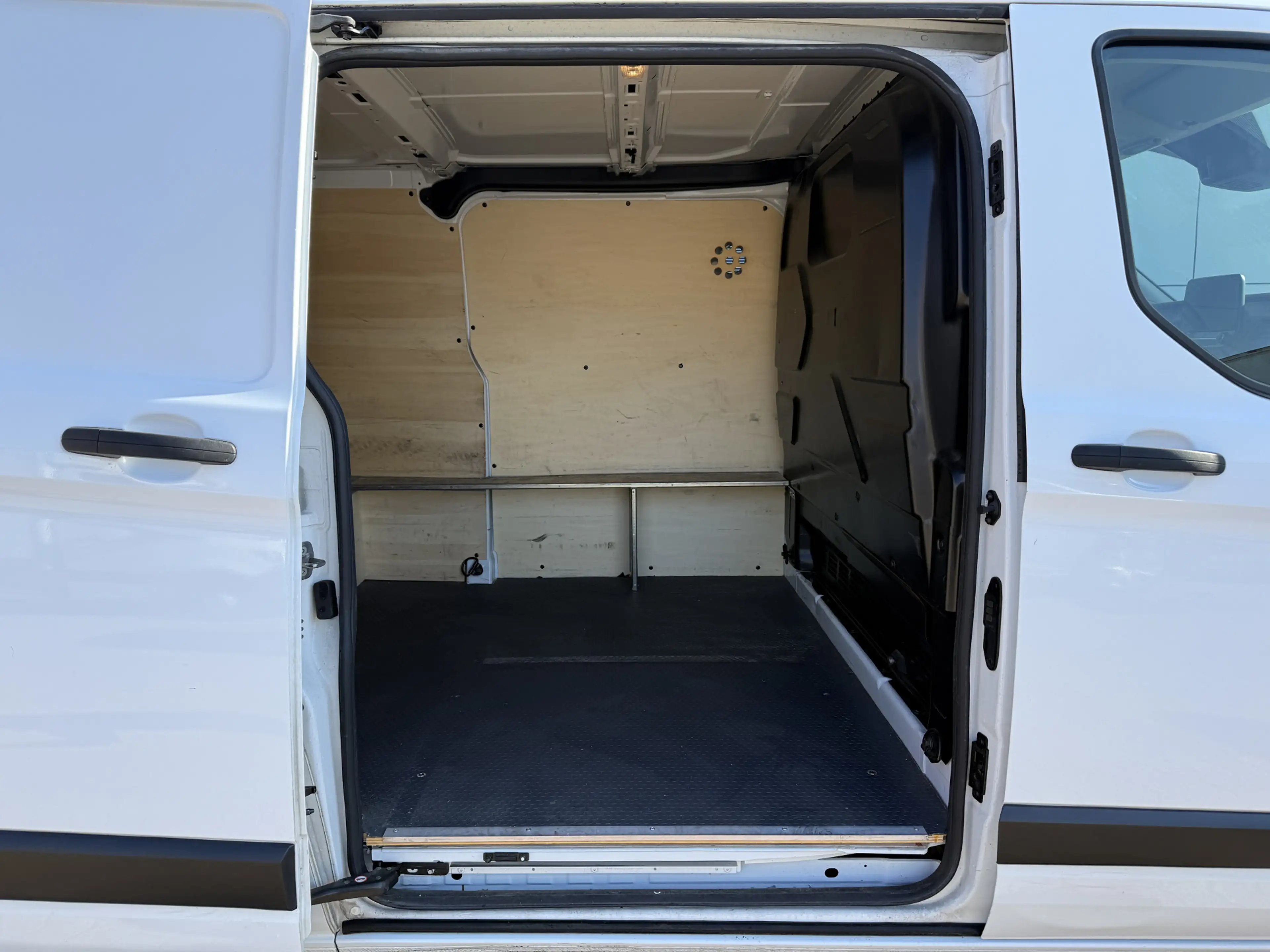 Ford Transit Custom 2.0 EcoBlue 130PK L2 Cruise Control Carplay Camera — photo 10