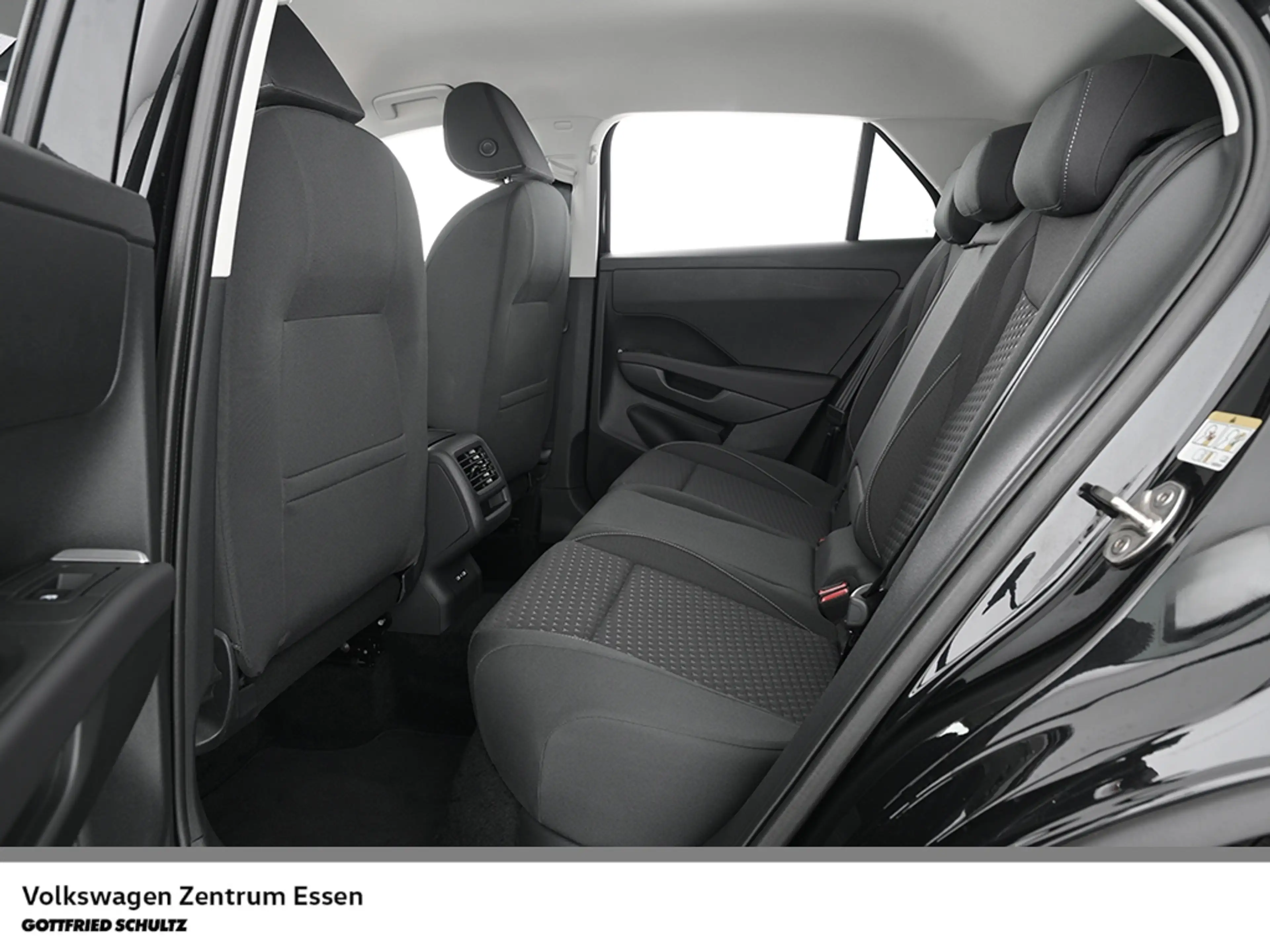 Volkswagen T-Roc Life 1.5 l eTSI DSG LED Rückfahrkamera SHZ — photo 11