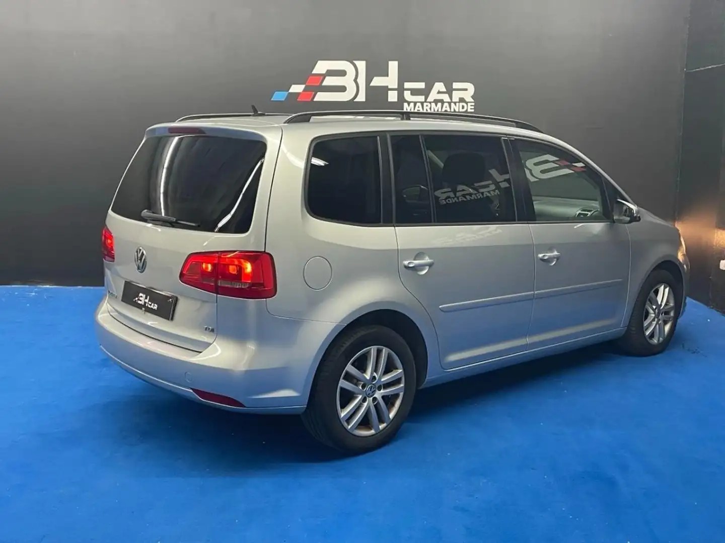 Volkswagen Touran II 1.6 TDI 105ch FAP Trendline BVM6 - 2