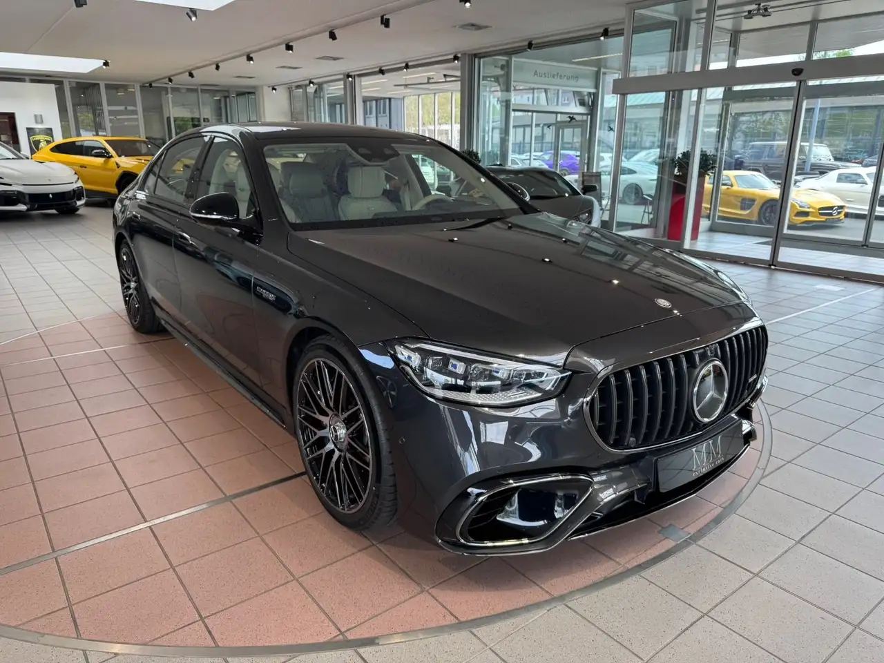 Mercedes-Benz S 63 AMG
