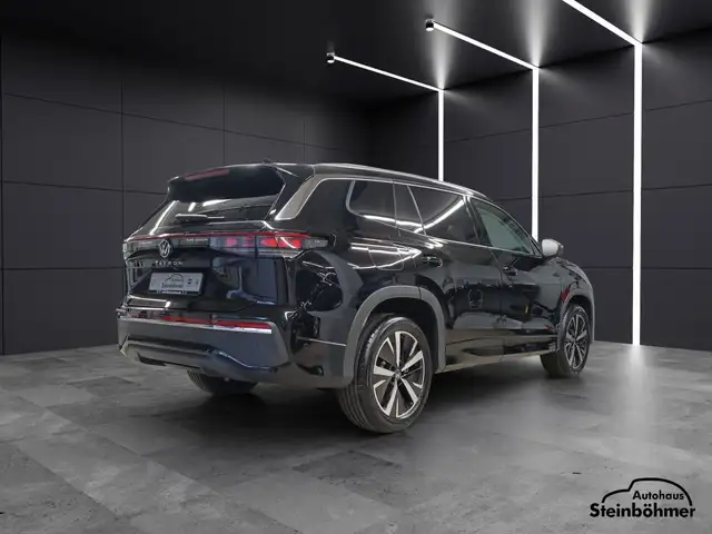 Volkswagen Tayron view 8