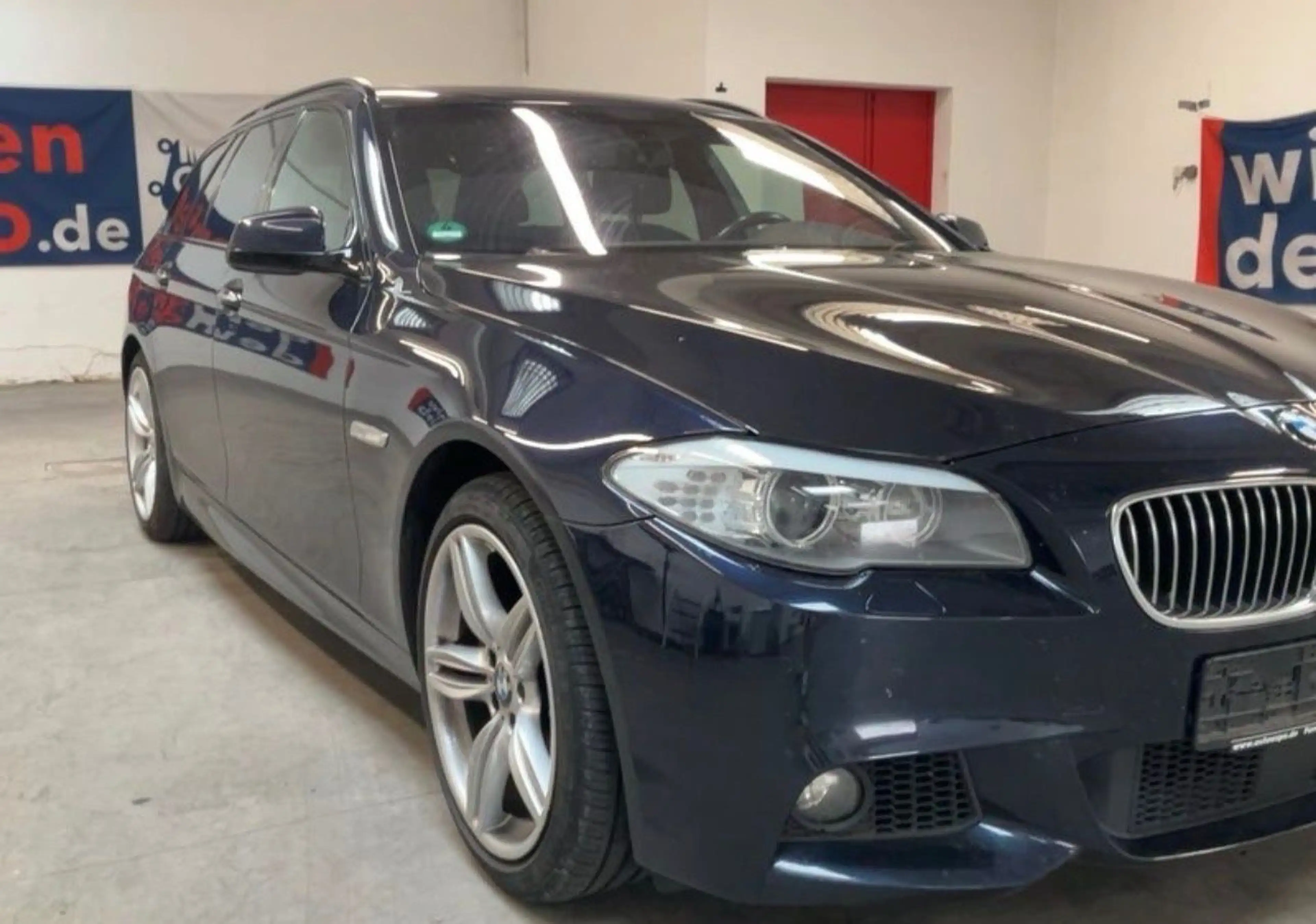 BMW 535 d xDrive*M-Paket*Pano*AHK*ACC — photo 2