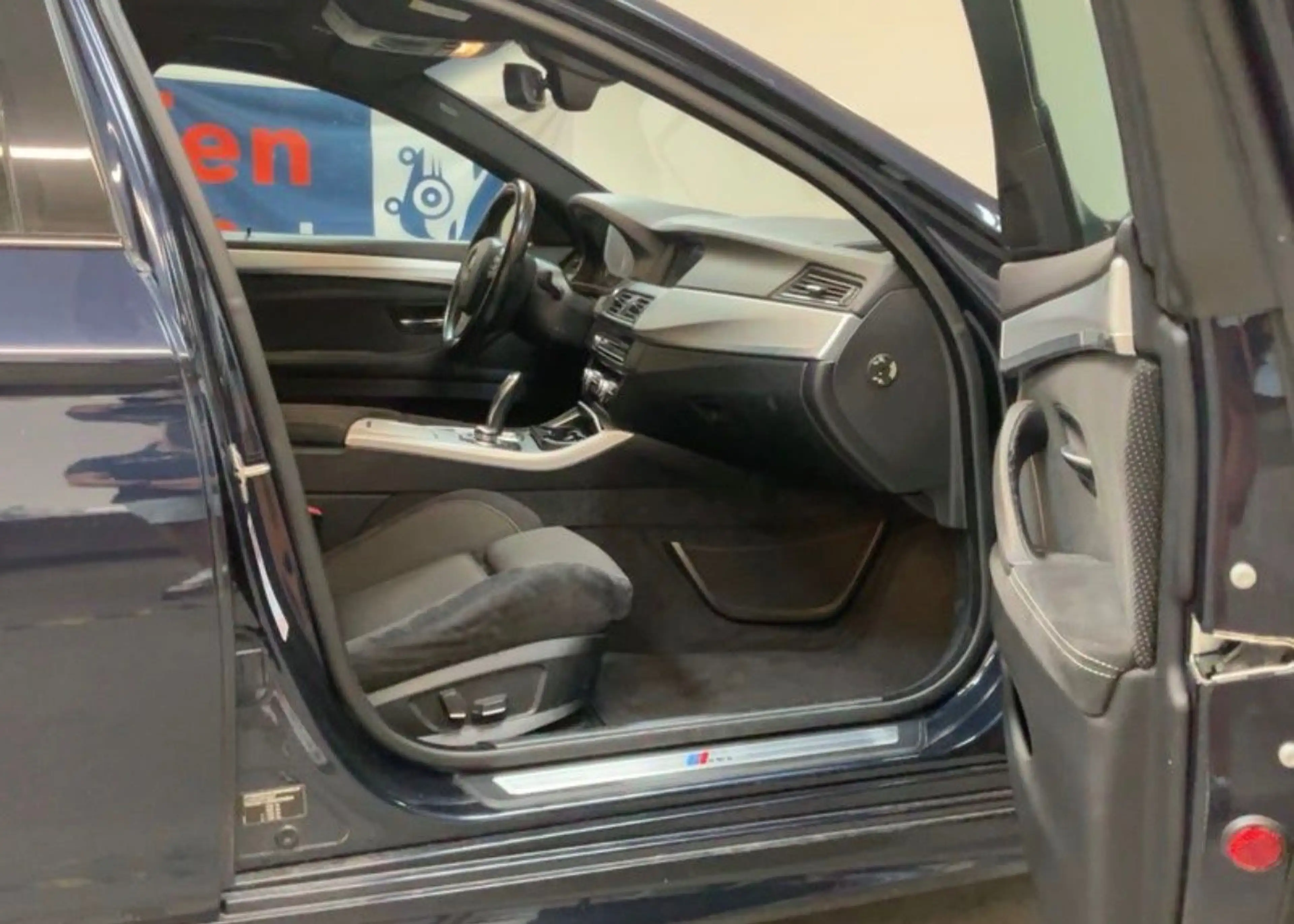 BMW 535 d xDrive*M-Paket*Pano*AHK*ACC — photo 8