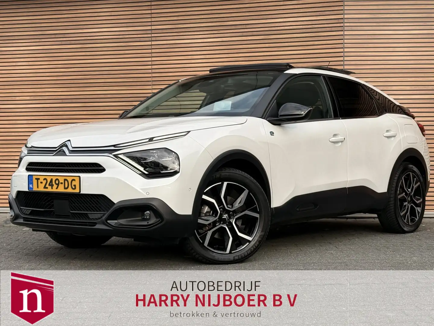 Citroen E-C4 Electric Shine Pack Business 50 kWh Schuifdak / Navi / Mass Blanc - 1