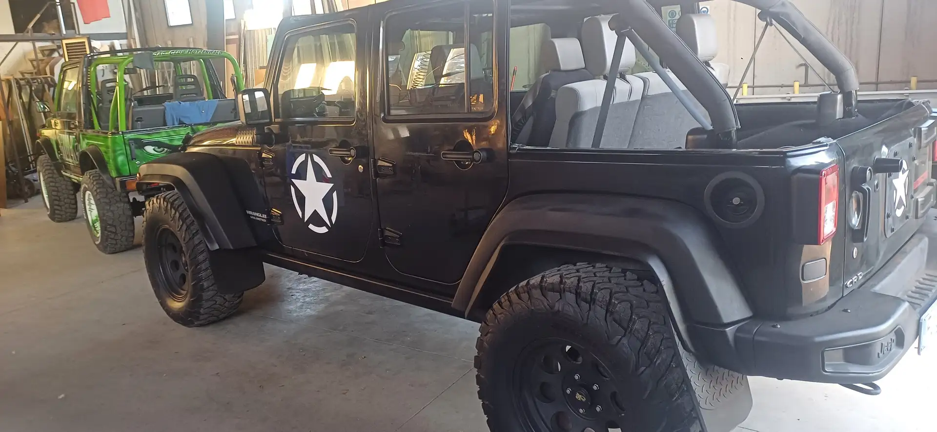 Jeep Wrangler Rubicon Nero - 2