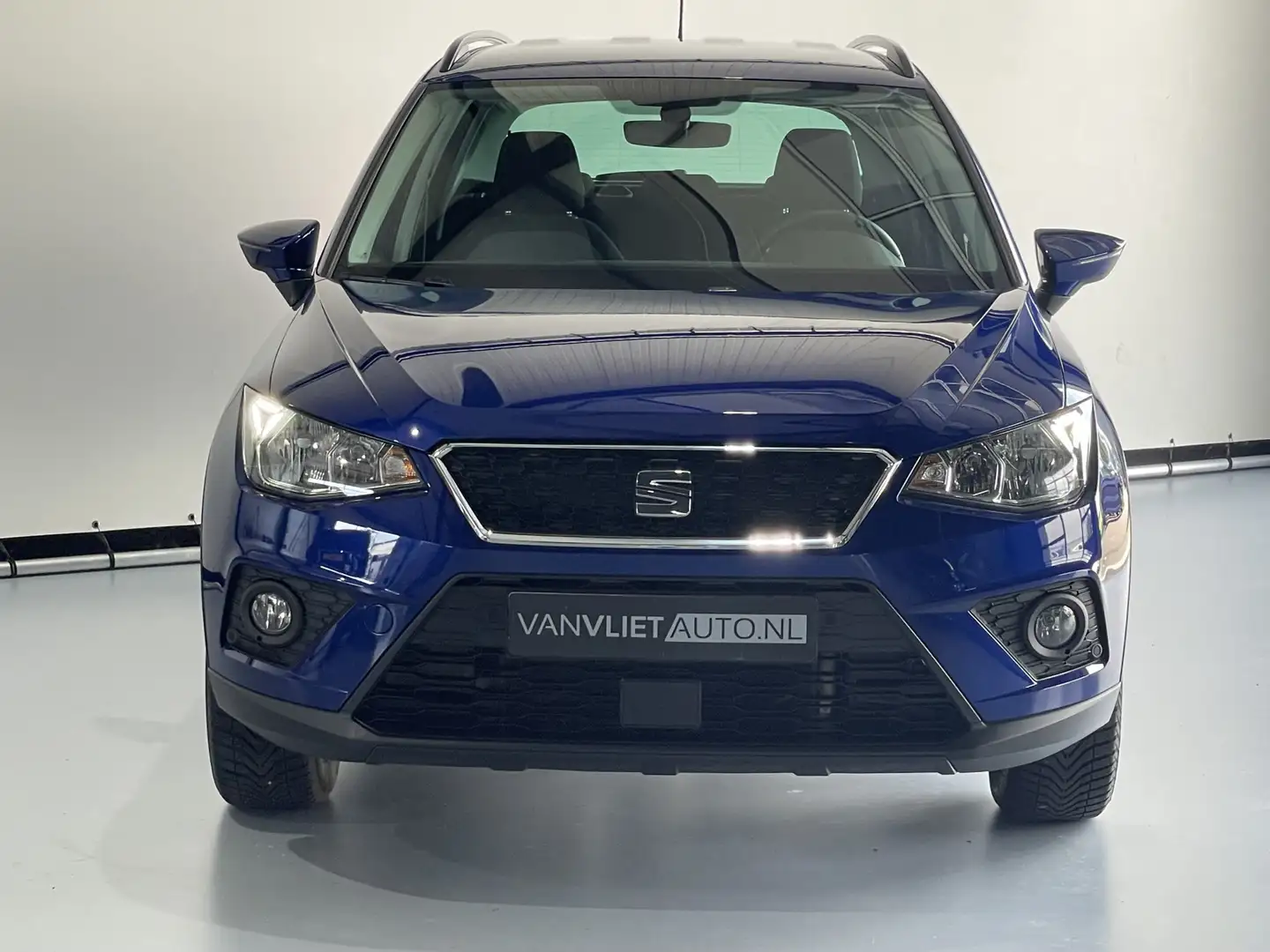 SEAT Arona 1.0 TSI Style Business Intense Navigatie / Camera Blau - 2