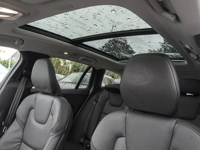 Volvo V60 view 8