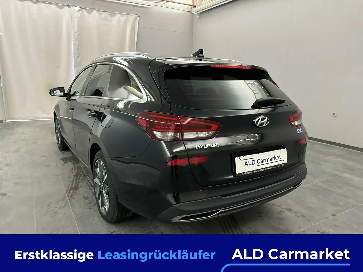 Hyundai i30 Kombi 1.6 CRDI 48V-Hybrid DCT Prime Kombi, 5-türig Noir - 2