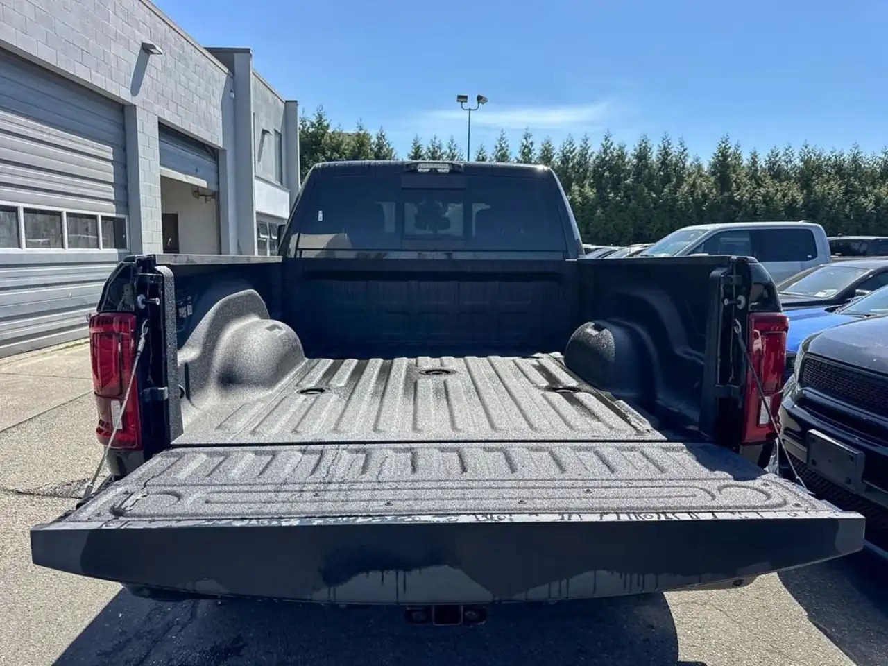 RAM 3500 снимка RAM 3500