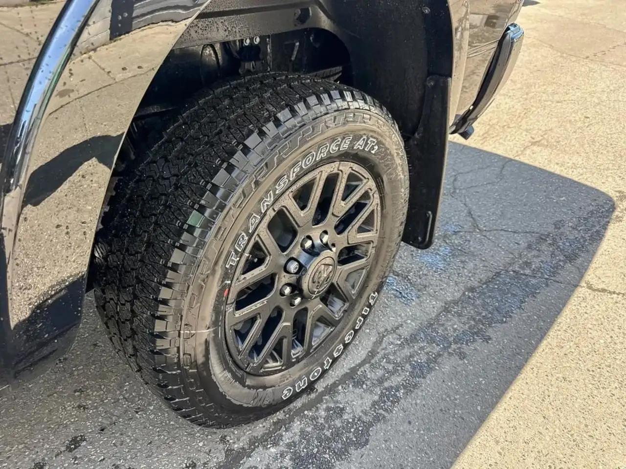 RAM 3500 снимка RAM 3500