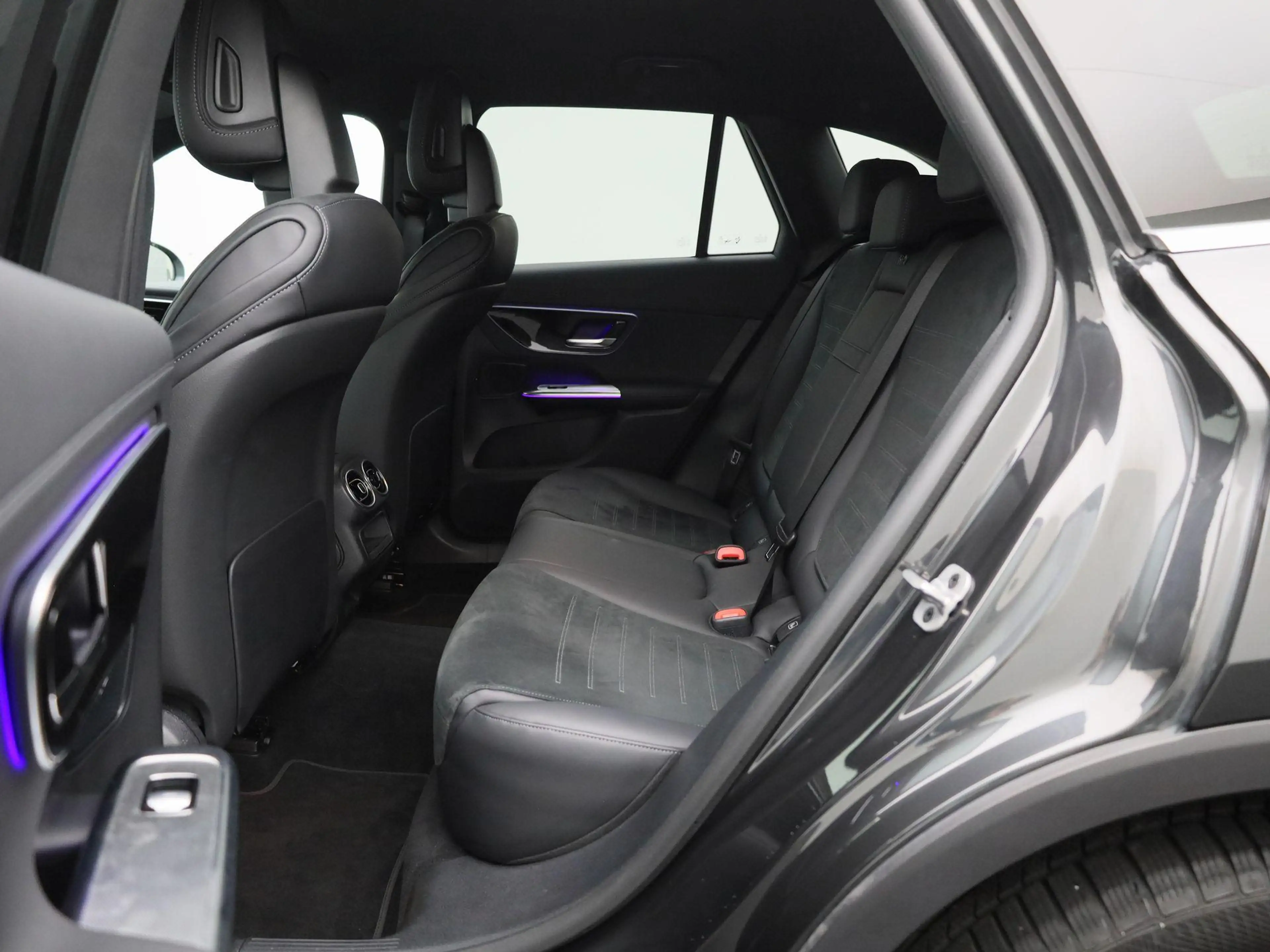 Mercedes-Benz GLC 300 300d 4MATIC | Trekhaak | Memory Seat | Carplay | C — photo 13