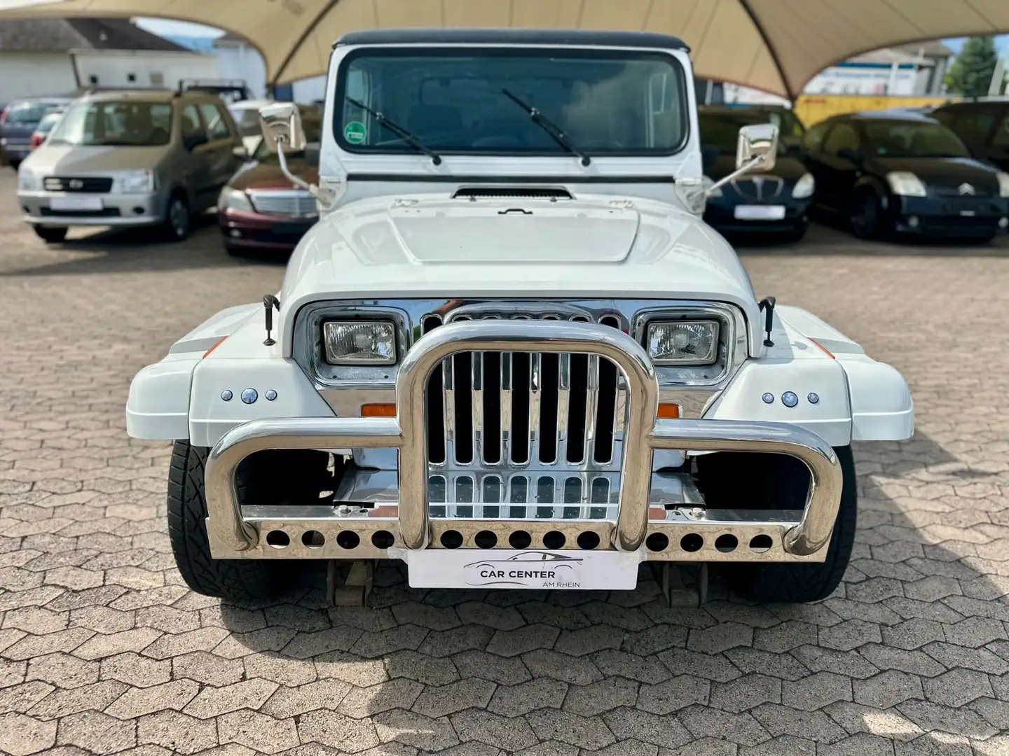 Jeep Wrangler 2.5 LAREDO*HARDTOP*SOFTTOP*NUR 111TKM* Weiß - 1