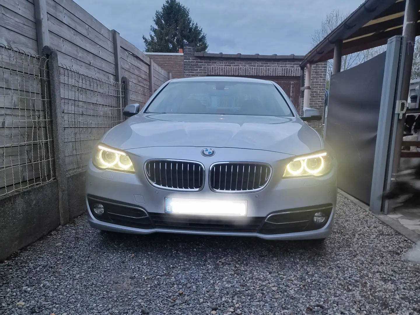 BMW 520 520D 140kw Zilver - 2