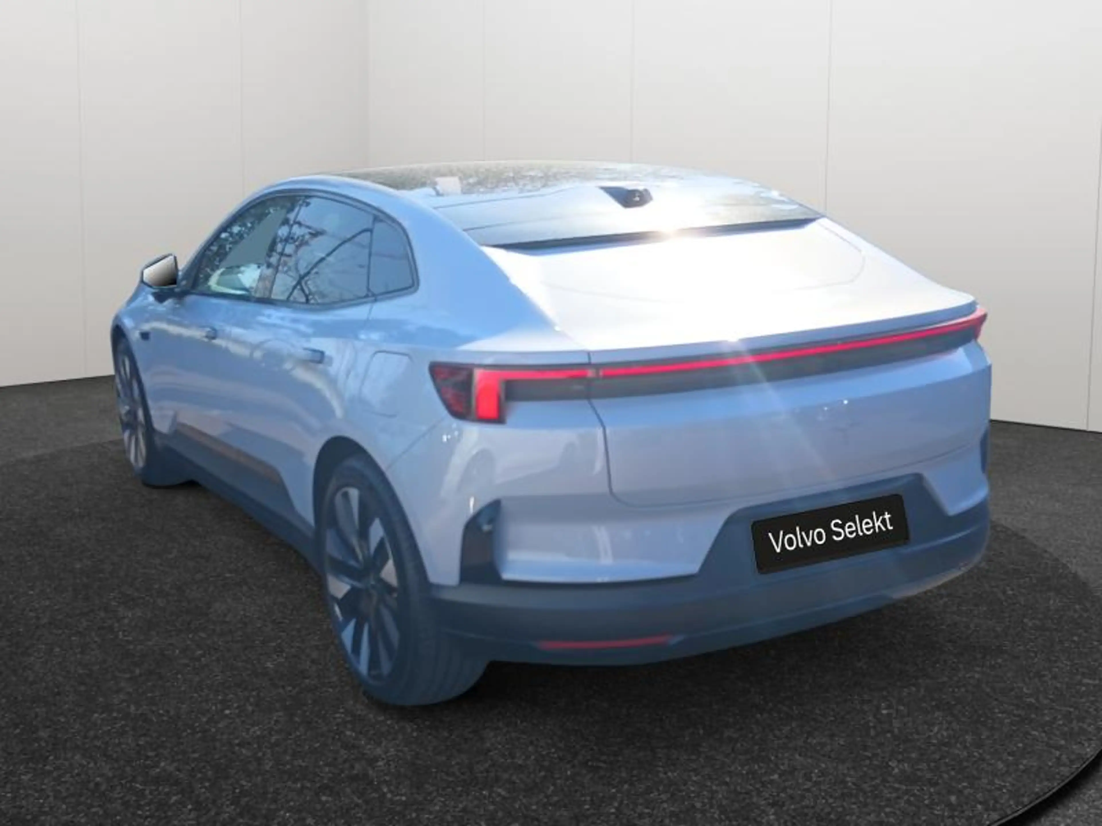 Polestar 4 Long range dual | Plus | Nappa — photo 3