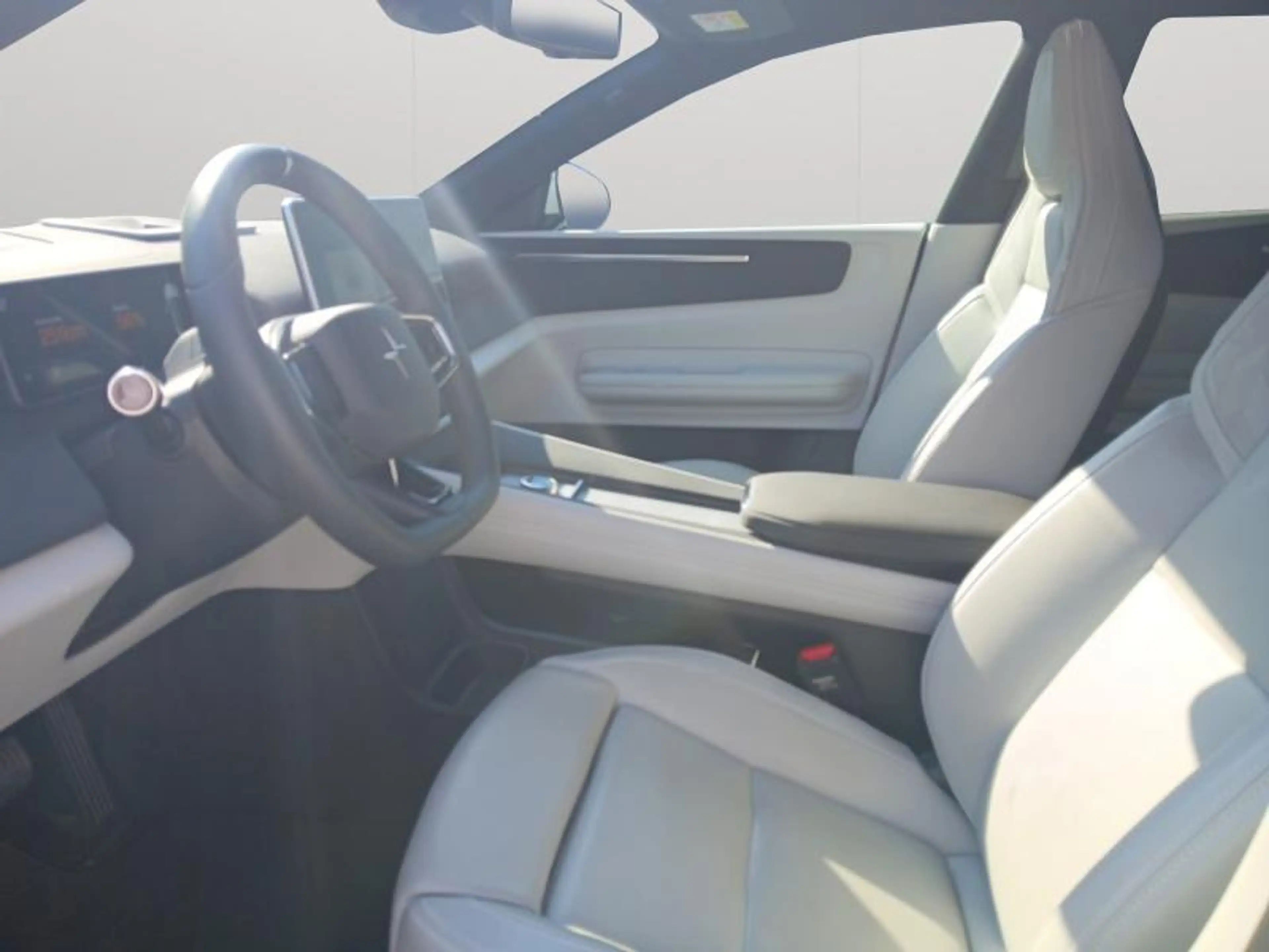 Polestar 4 Long range dual | Plus | Nappa — photo 9