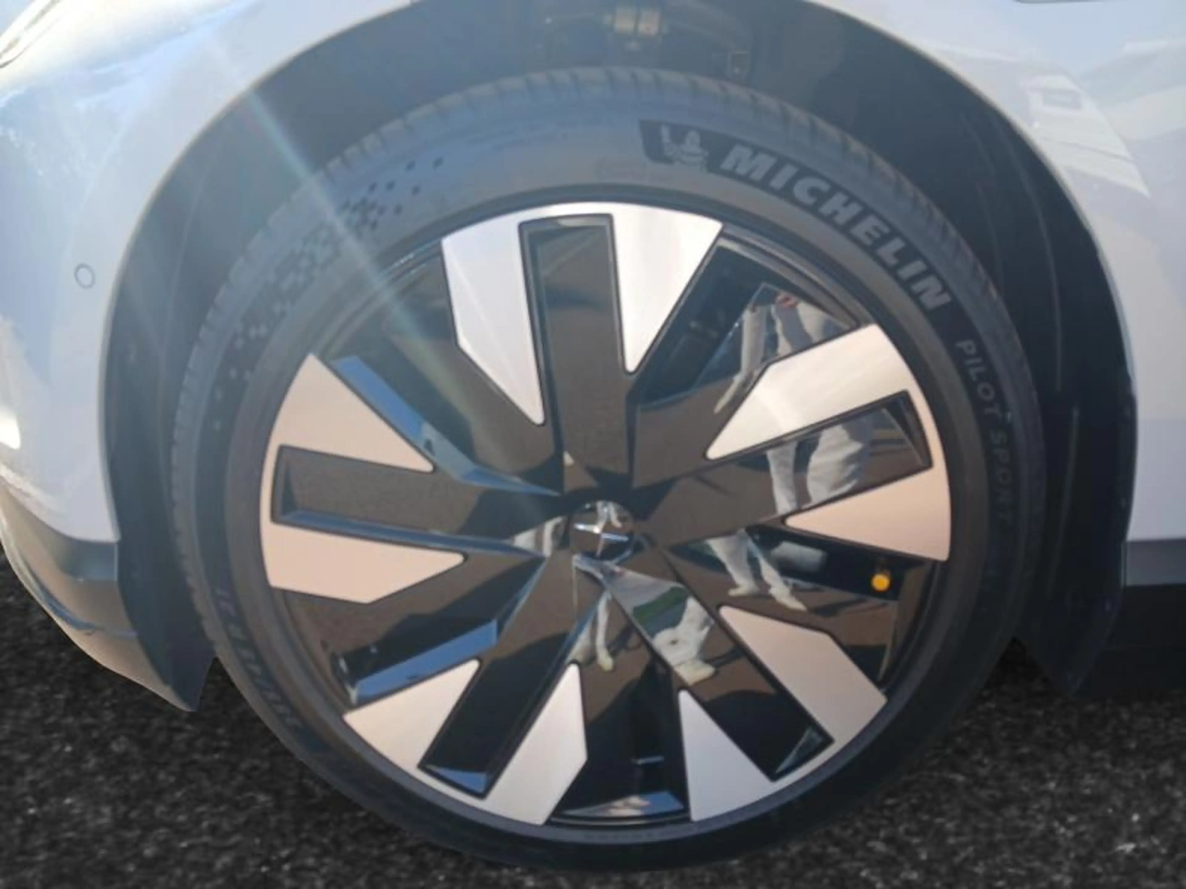Polestar 4 Long range dual | Plus | Nappa — photo 14
