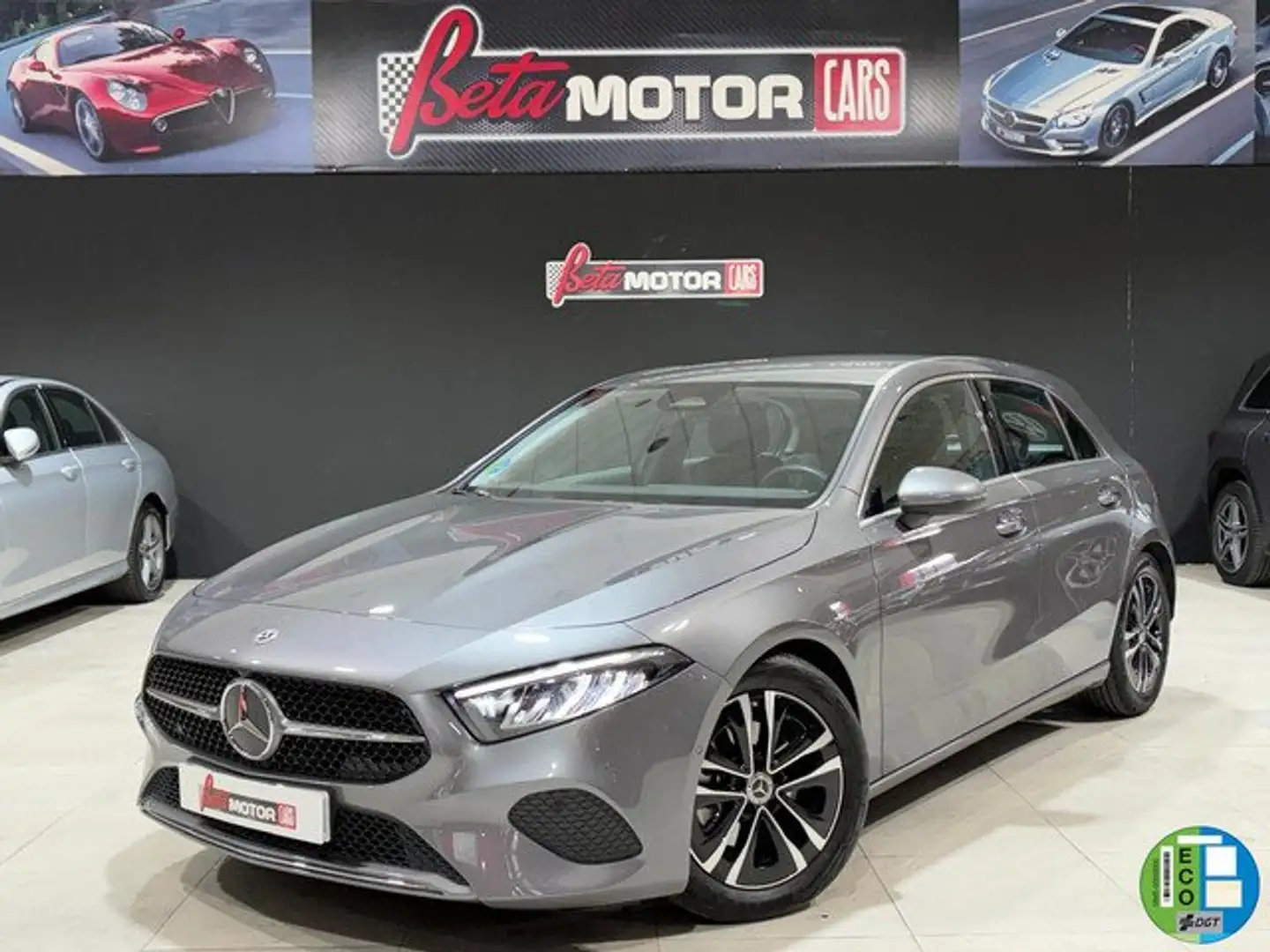 Mercedes-Benz A 180 Progressive Line Advanced 7G-DCT Gris - 1