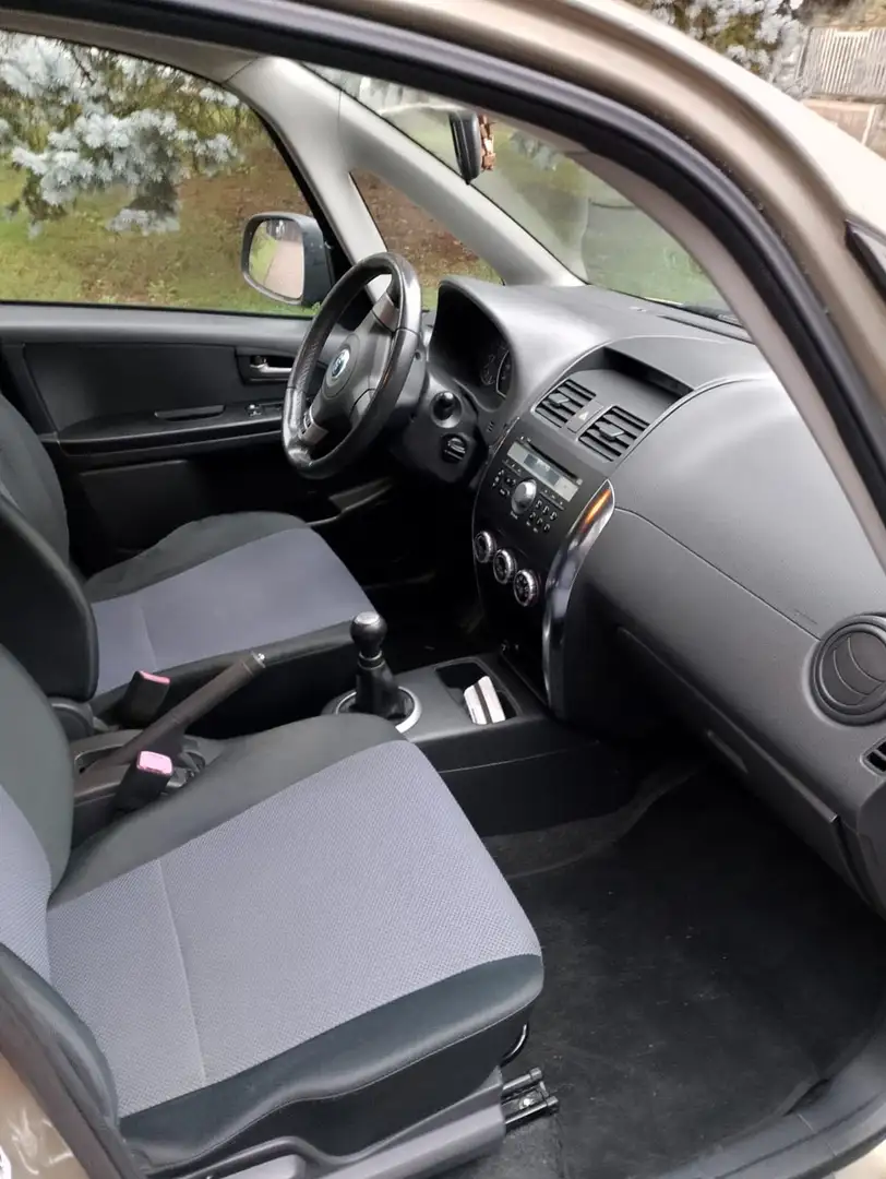 Fiat Sedici Sedici 1.6 16v Dynamic 4x4 107cv Brun - 2