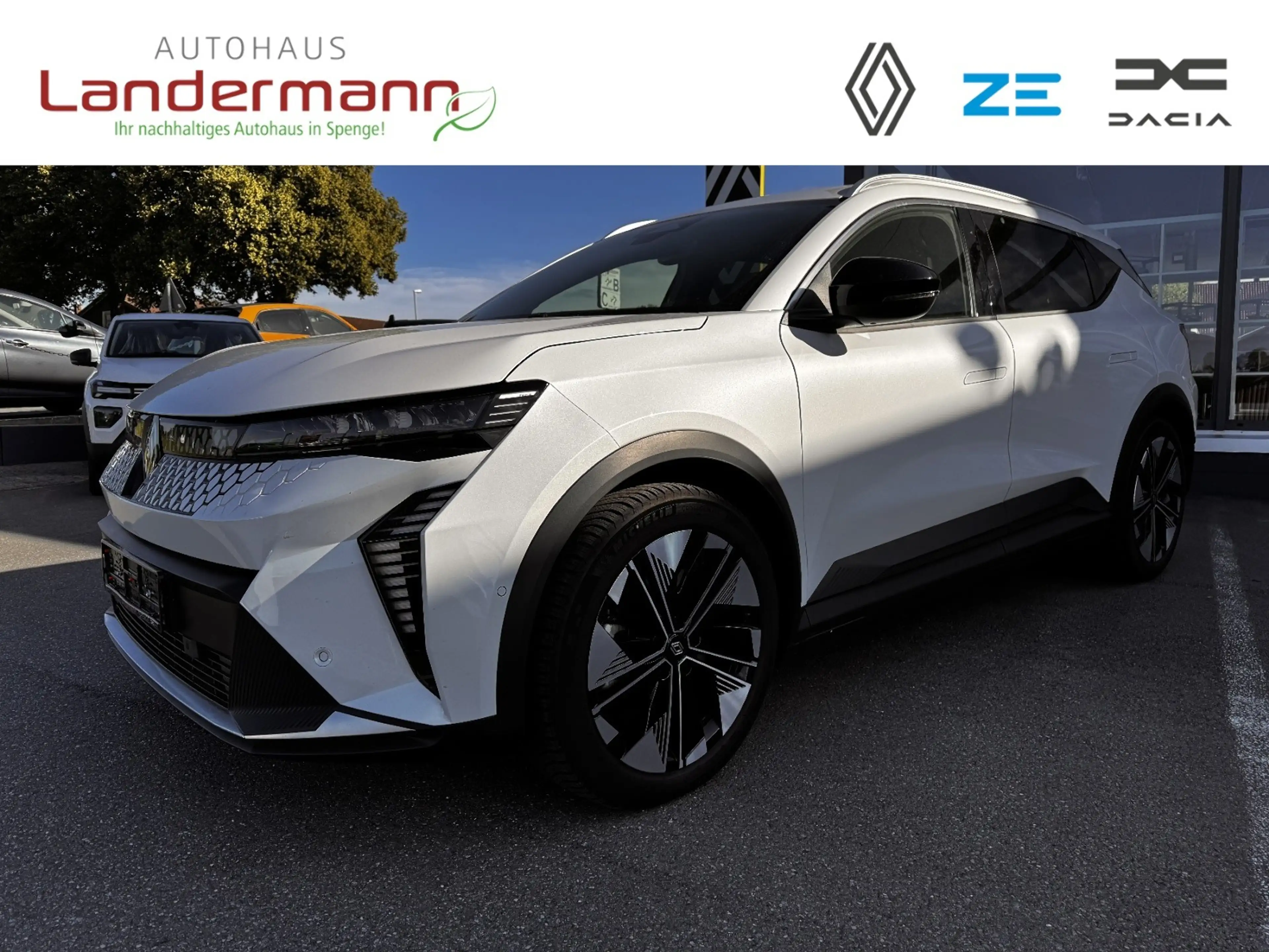 Renault Scenic E-Tech 220 LONG RANGE