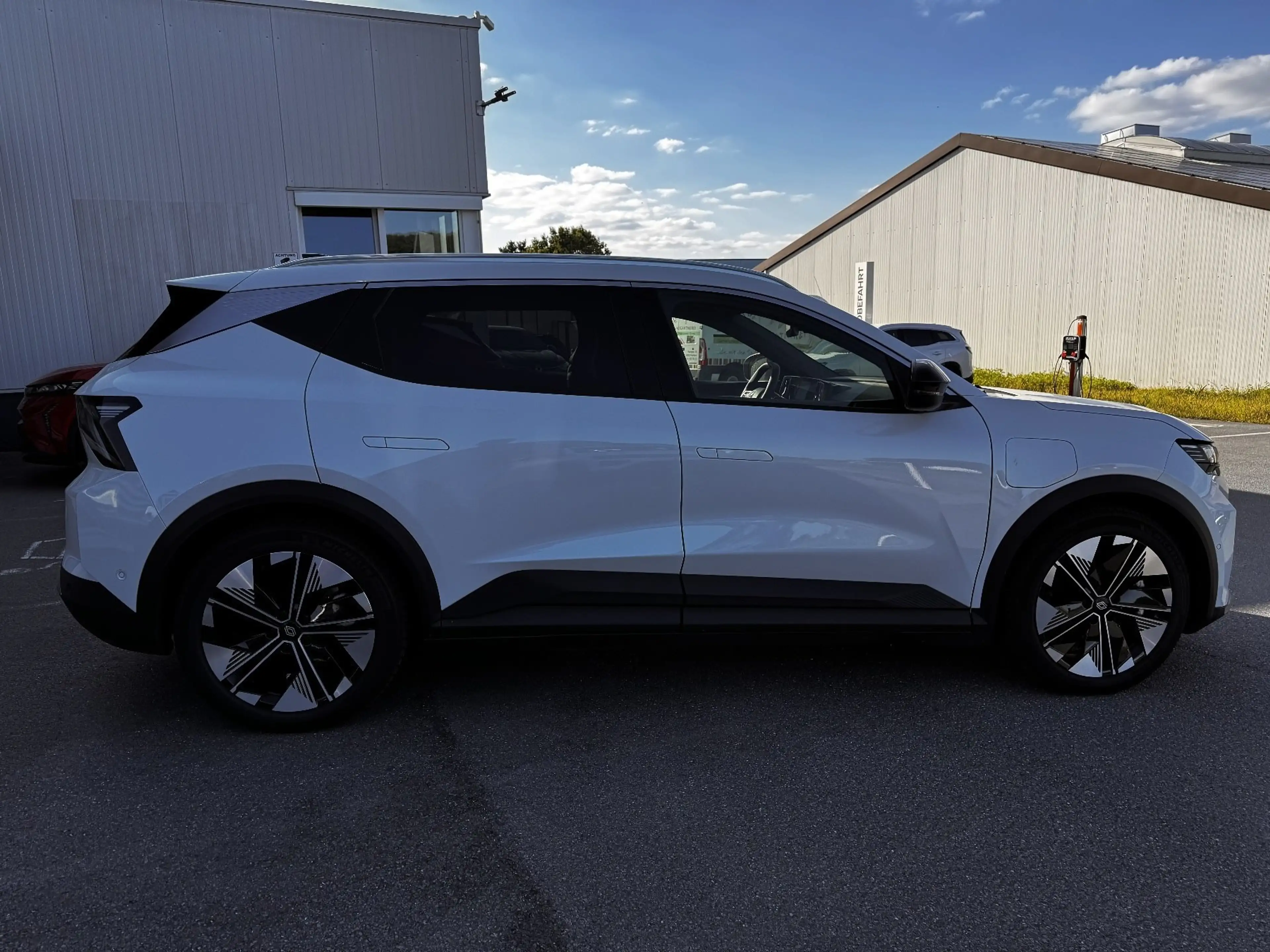 Renault Scenic E-Tech 220 LONG RANGE — photo 5