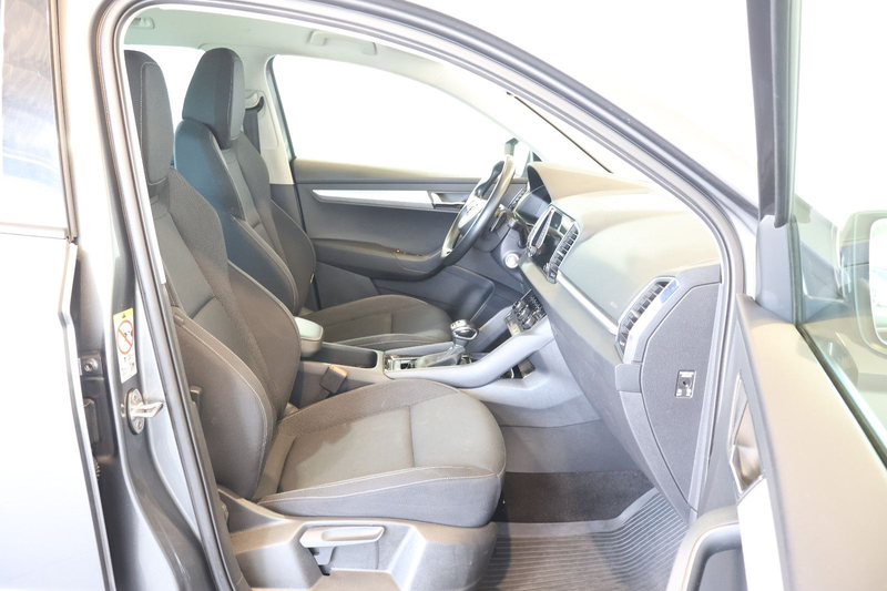 Skoda Karoq 2.0 TDI Ambition 4x4 AID+ACC+KAM+LED+AHK — photo 14
