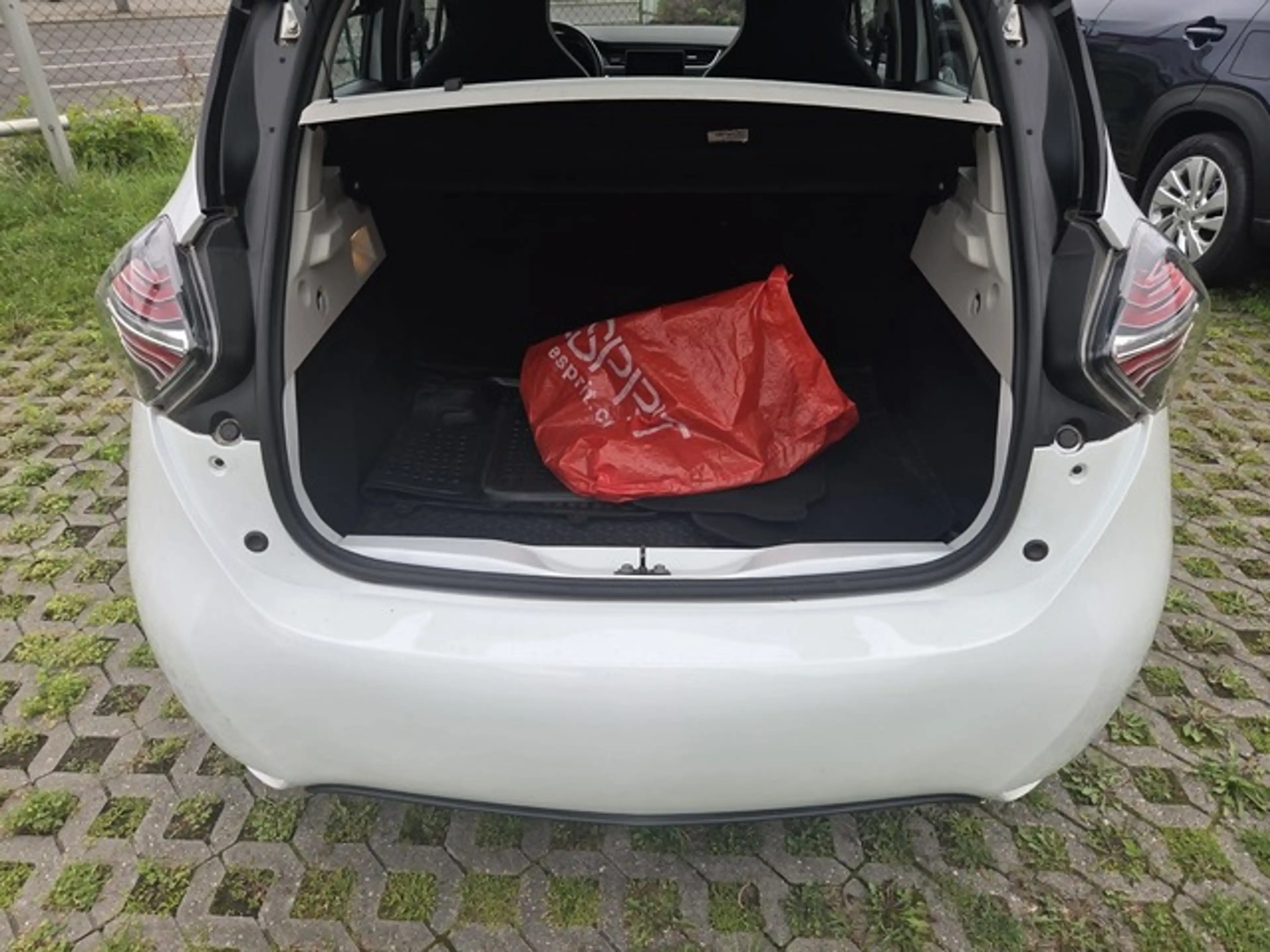 Renault ZOE Zoe Life 52 kwh R110/Z.E. 50 Klima Sitzheizung — photo 15