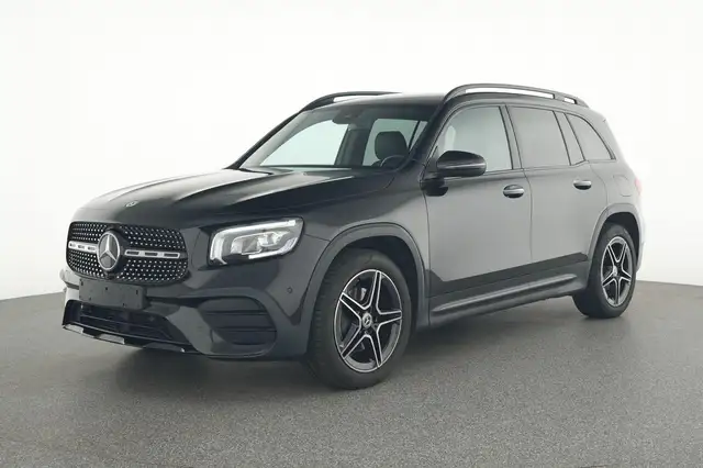 Mercedes-Benz GLB 180