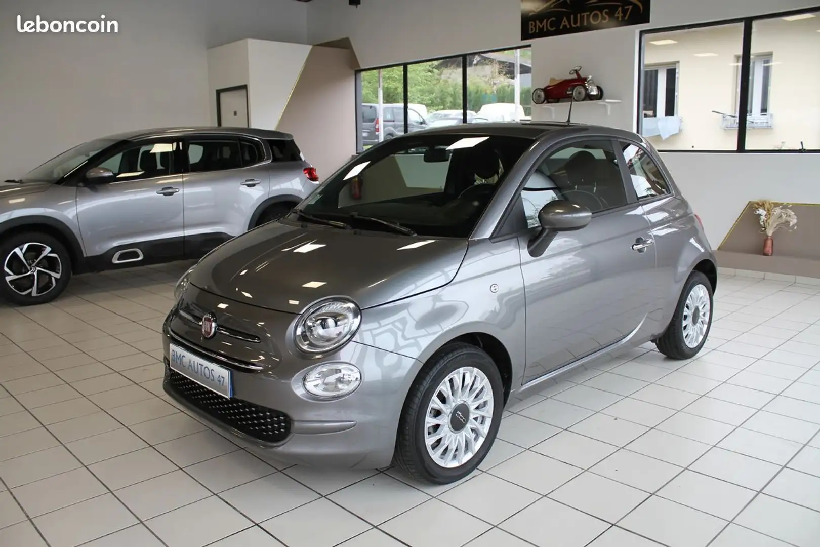 Fiat 500 1.0 Hybride 70 ch Lounge S-S 1er Main Garantie 12 Mois Gris - 1