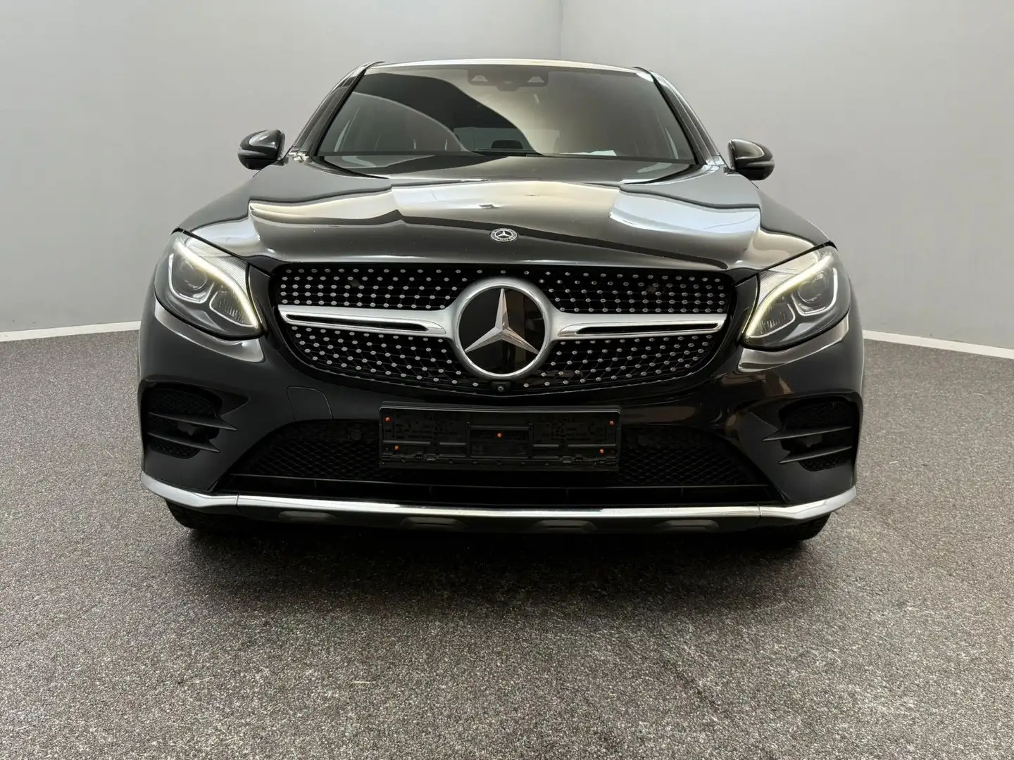 Mercedes-Benz GLC 350 d COUPE AMG-LINE*360*ACC*BURM*AIRM Schwarz - 2