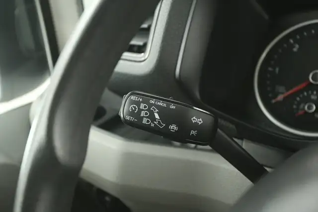 Volkswagen Crafter view 14